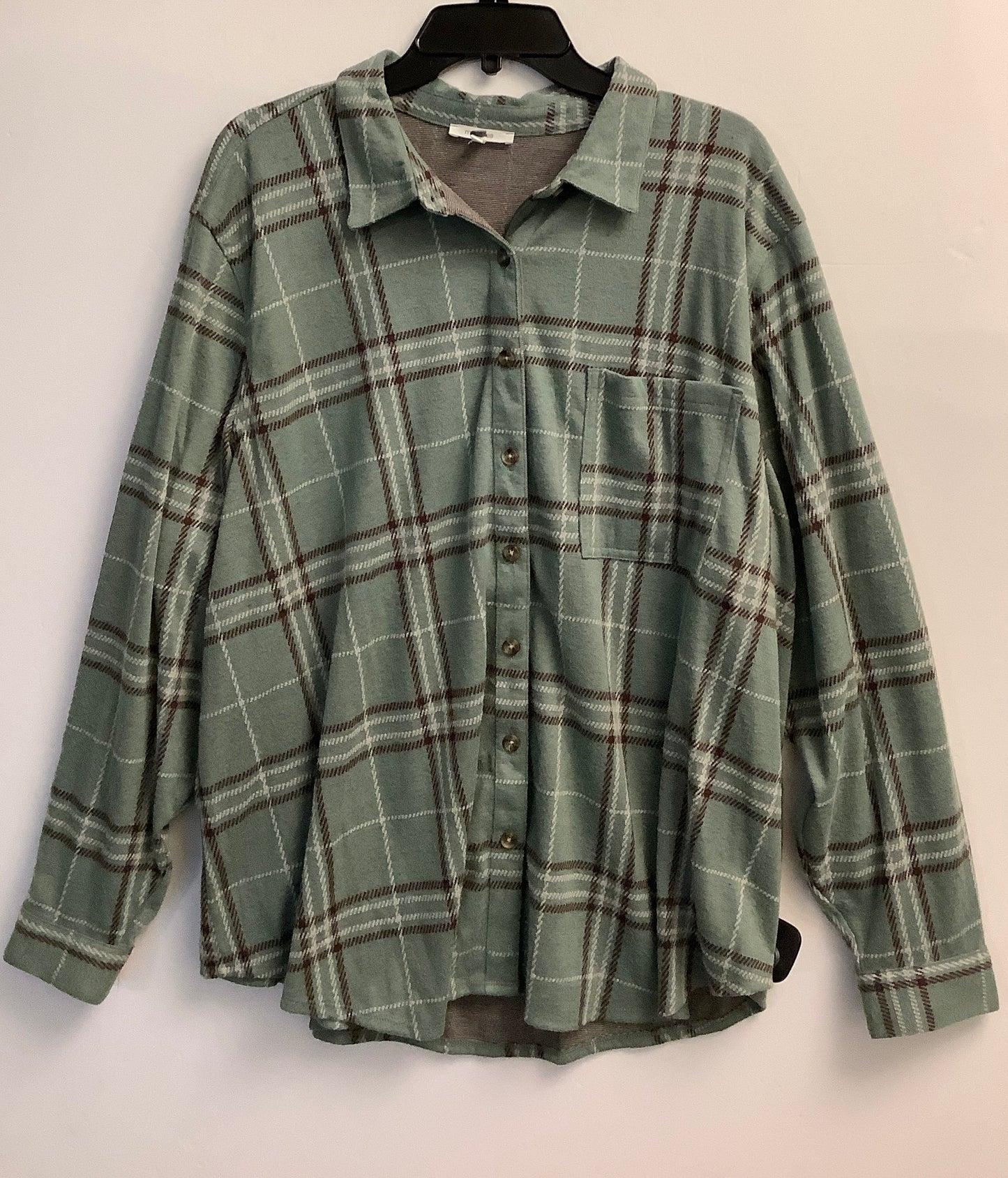 Top Long Sleeve By Maurices In Green, Size: 3x