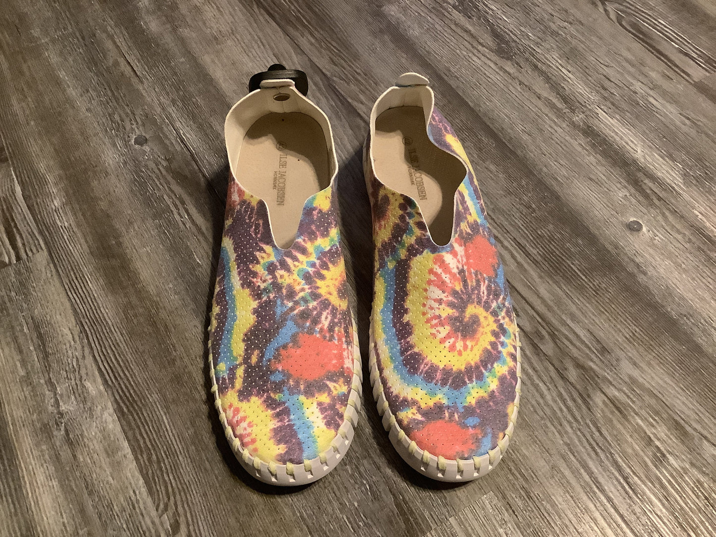 Multi-colored Shoes Sneakers Clothes Mentor, Size 11