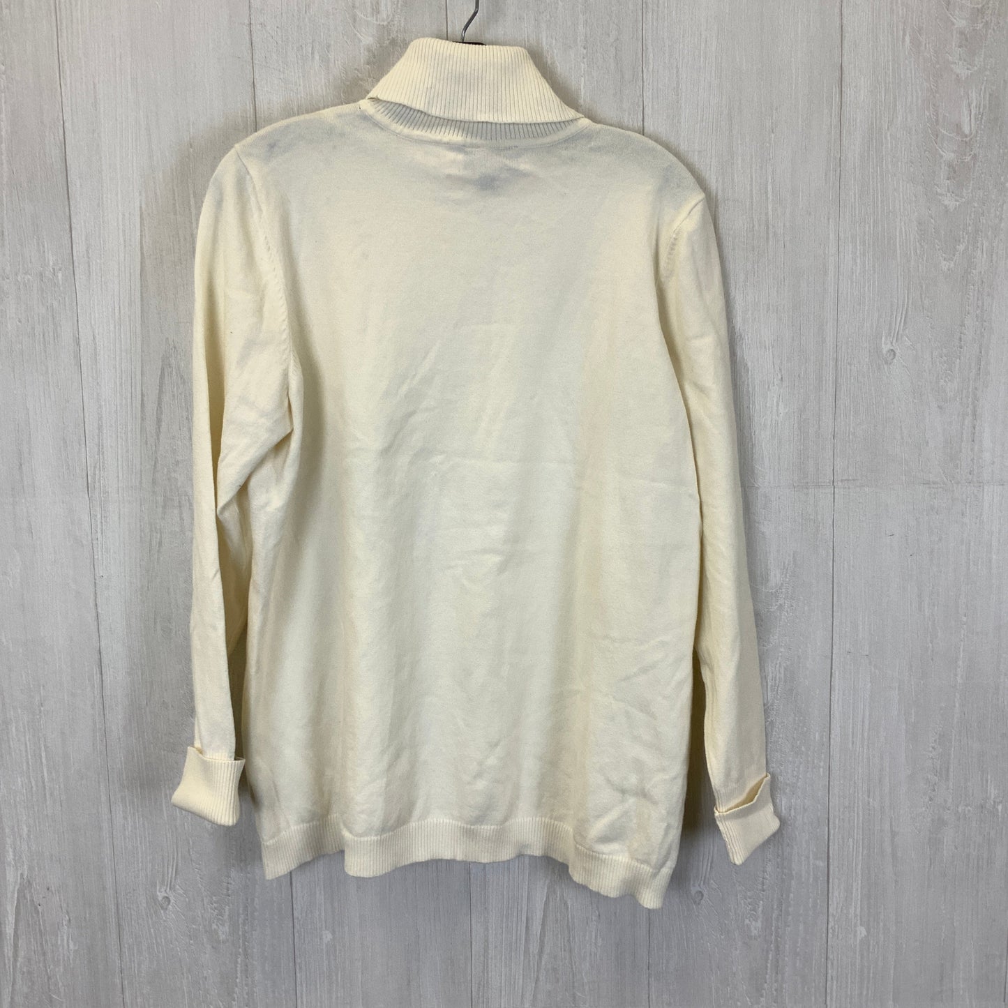 Sweater By Lane Bryant In White, Size: 1x