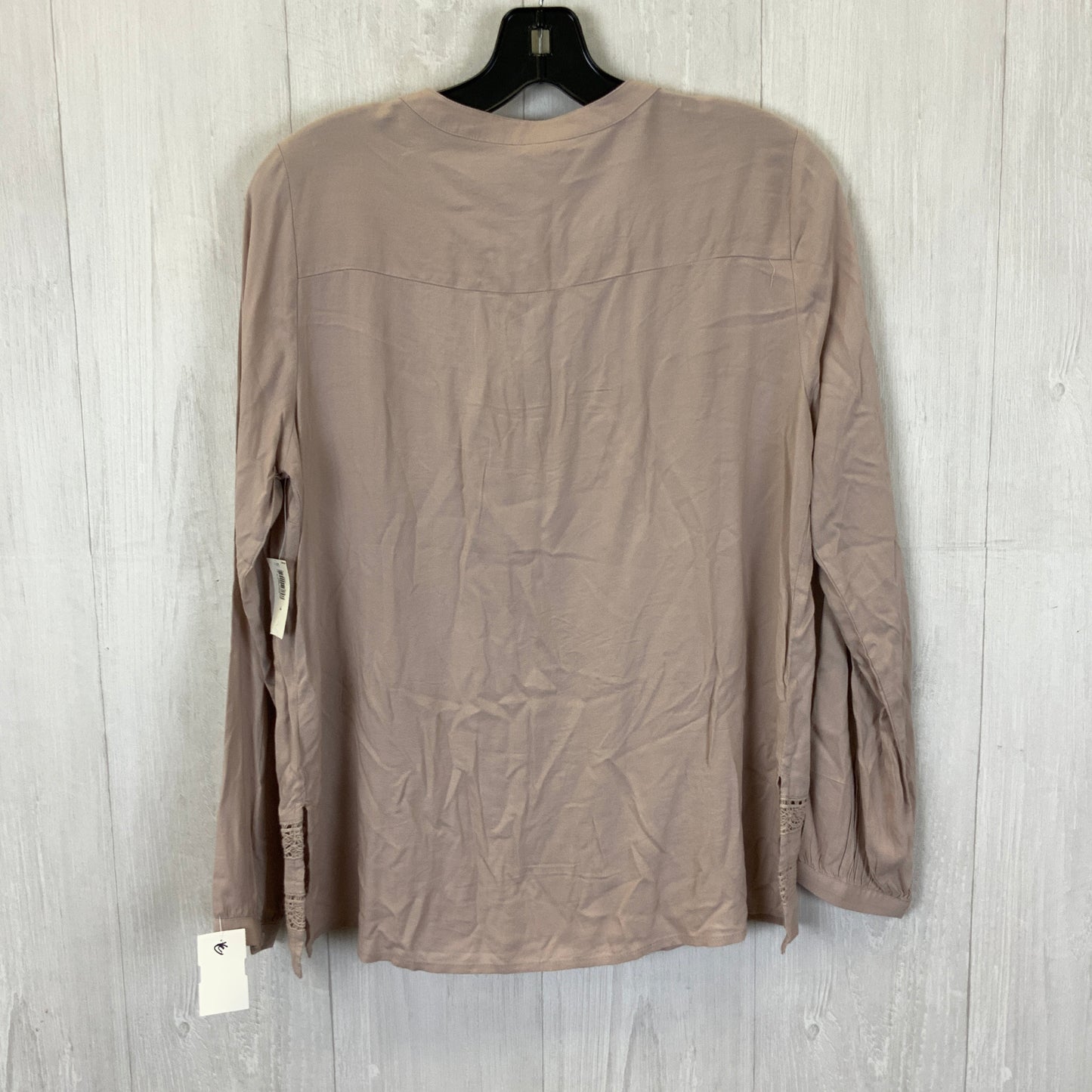 Top Long Sleeve By Old Navy In Pink, Size: M