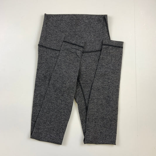 Athletic Leggings By Lululemon In Black & White, Size: 2