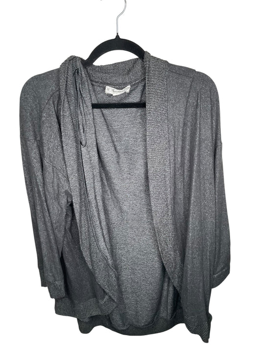 Cardigan By Clothes Mentor In Grey, Size: 2x