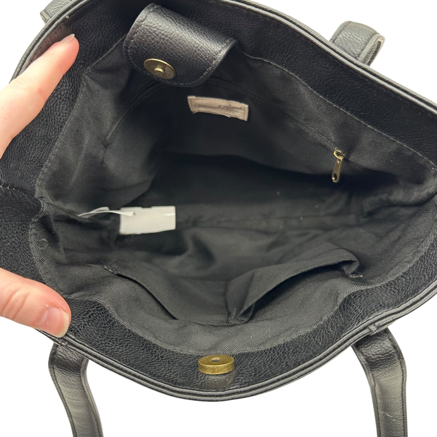 Handbag By Universal Thread In Black, Size:Medium