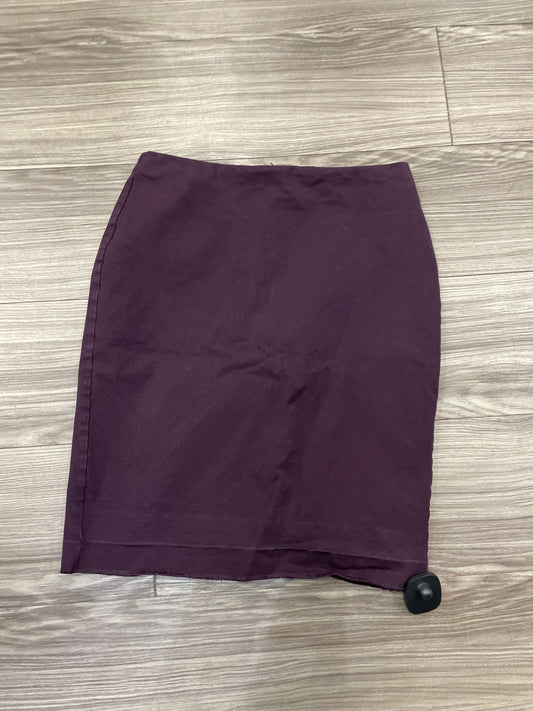 Skirt Midi By Banana Republic  Size: 2