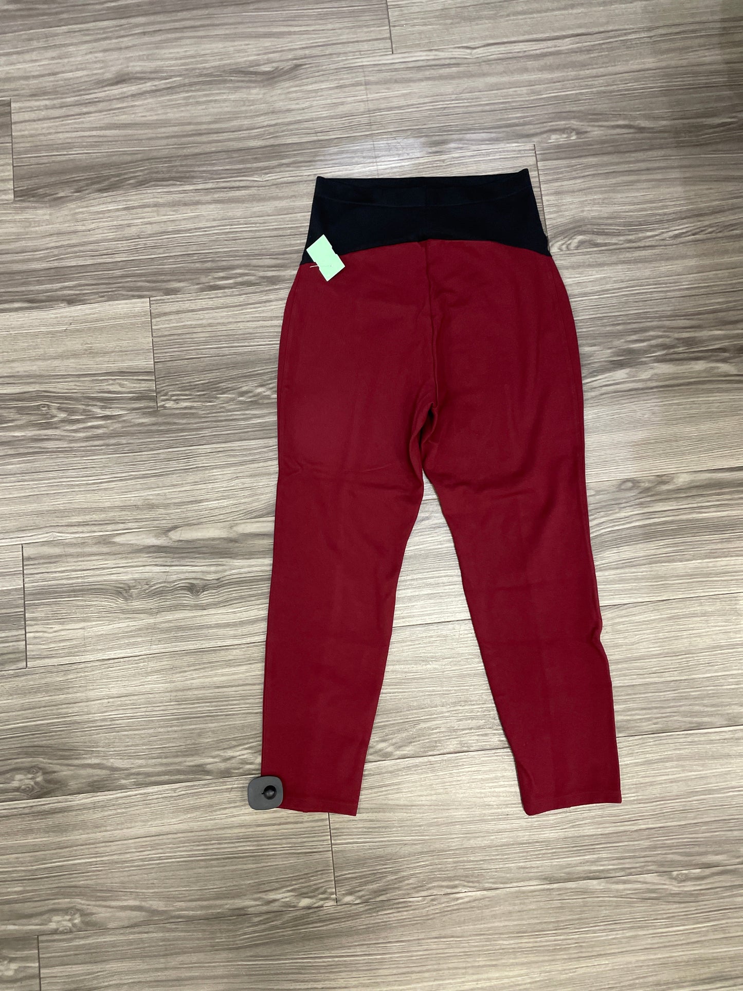 Maternity Athletic Leggings Old Navy, Size L