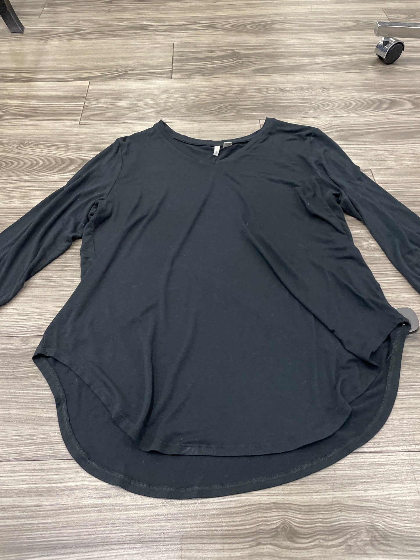 Black Top Long Sleeve Cato, Size L