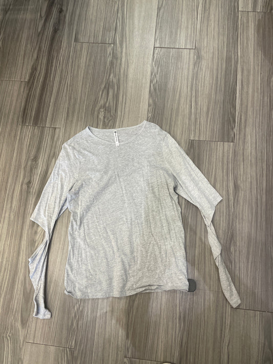 Top Long Sleeve By Fabletics In Grey, Size: Xl