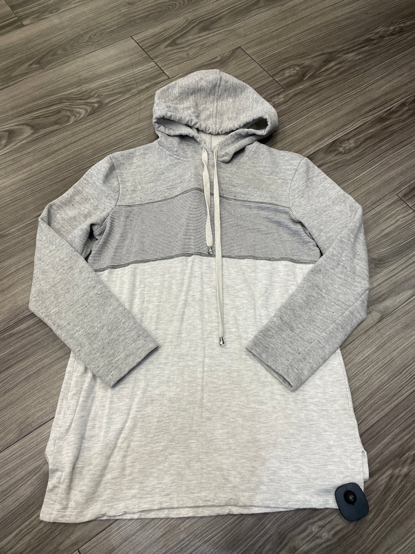 Sweatshirt Hoodie By Maurices In Grey, Size: S