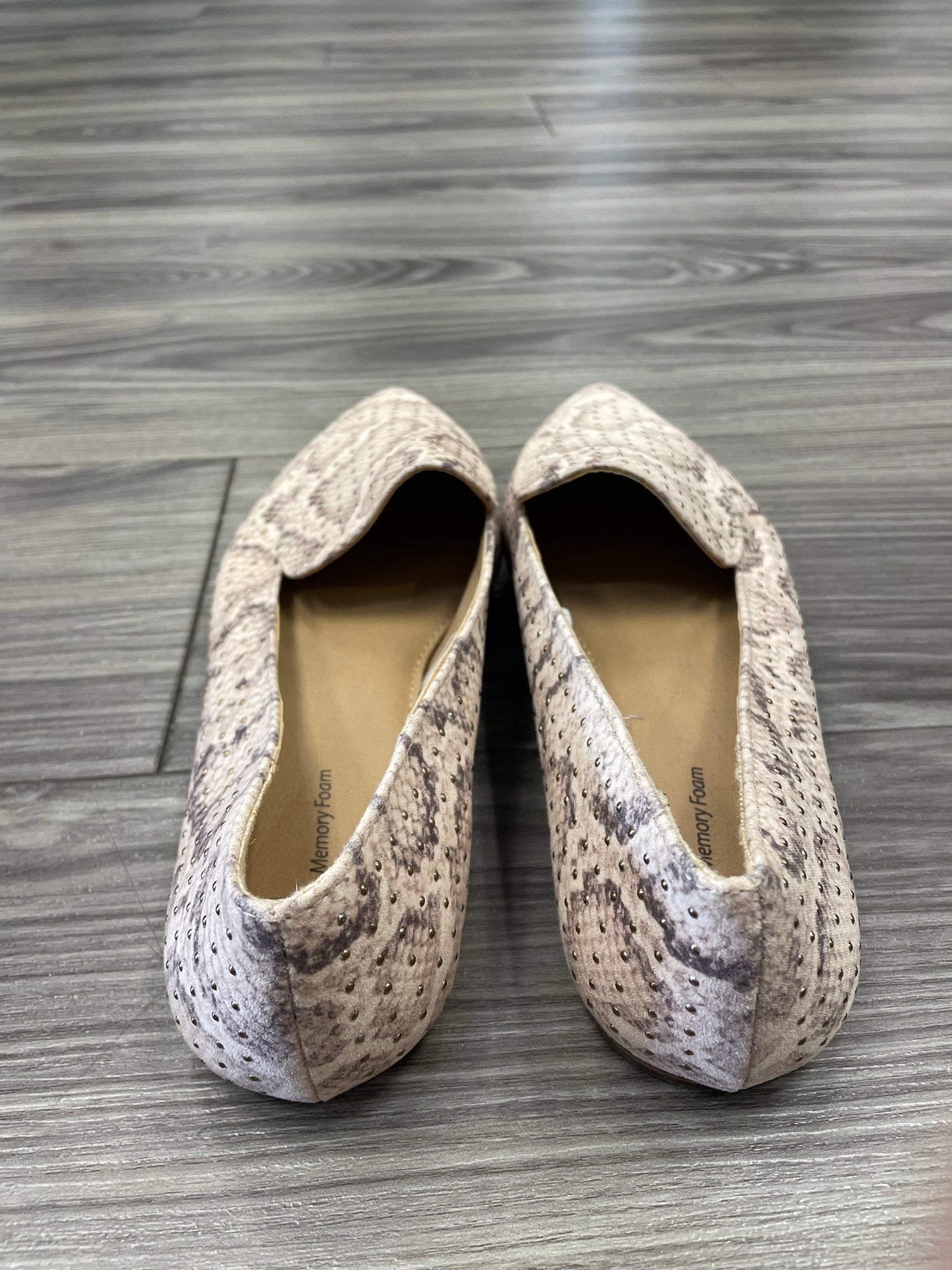 Shoes Flats By Time And Tru  Size: 8