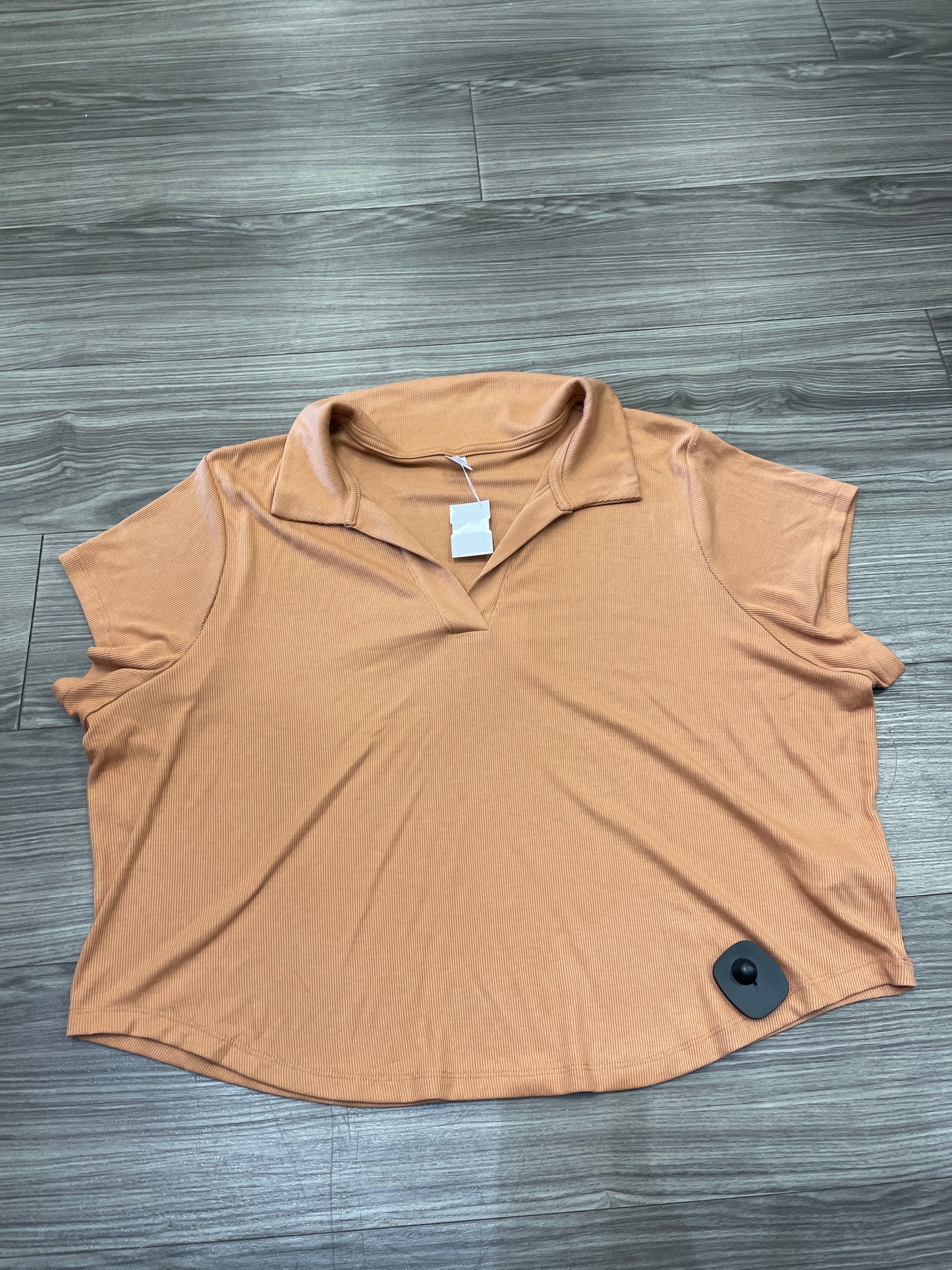 Top Short Sleeve By Old Navy In Orange, Size: 3x