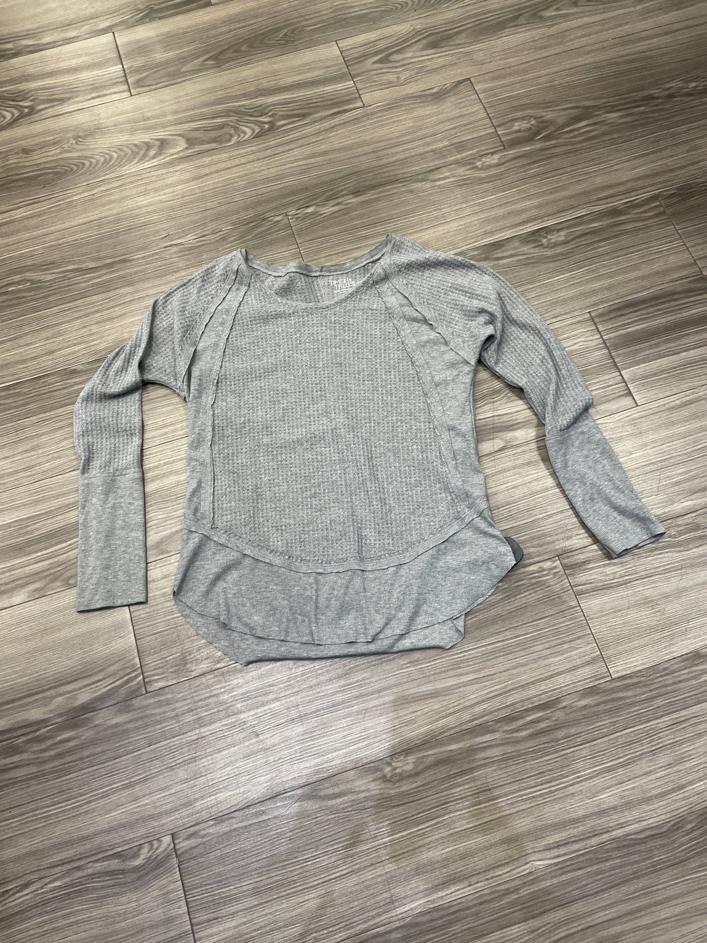 Top Long Sleeve By Time And Tru In Grey, Size: S