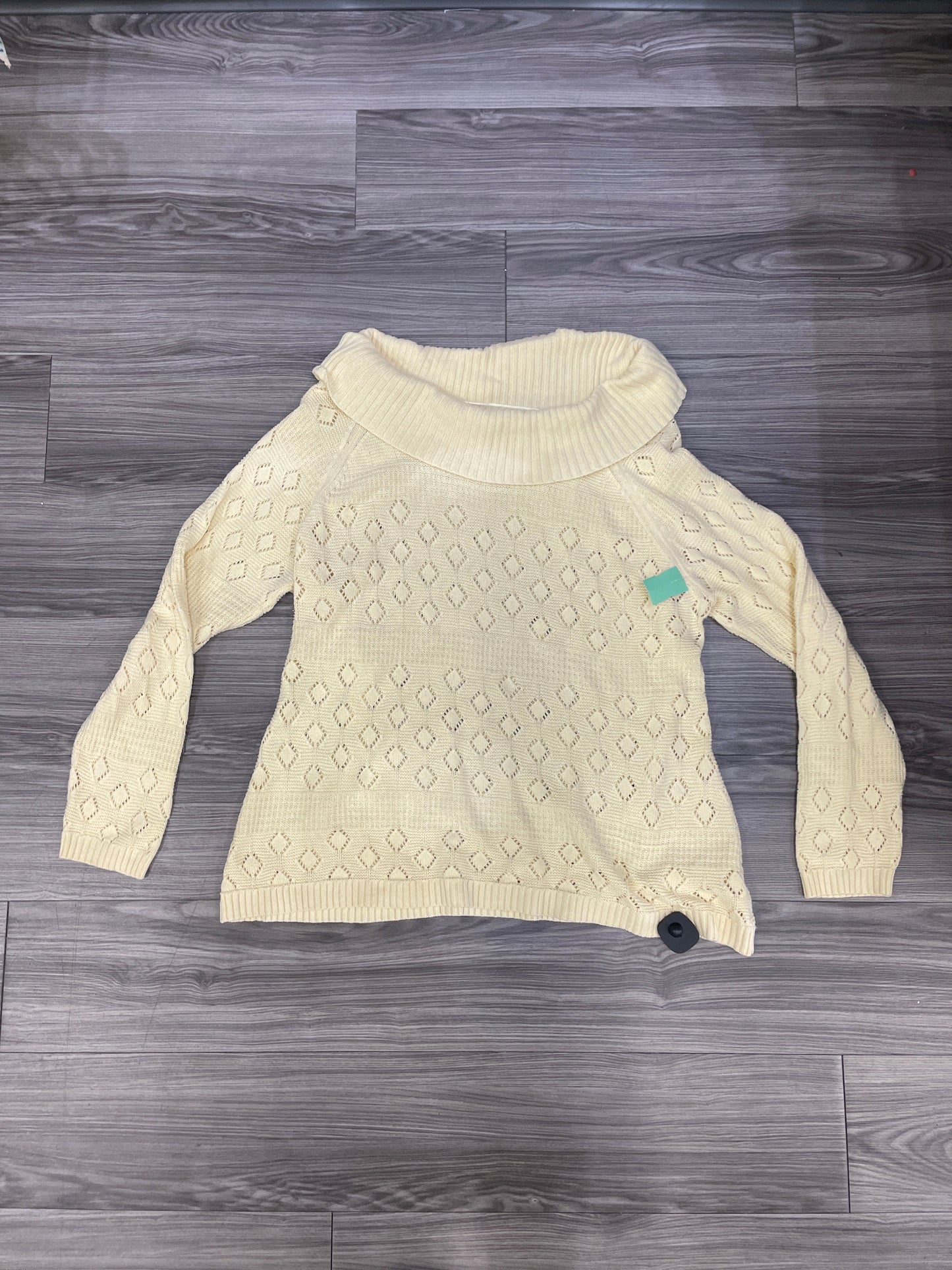 Sweater By Croft And Barrow In Cream, Size: 2x