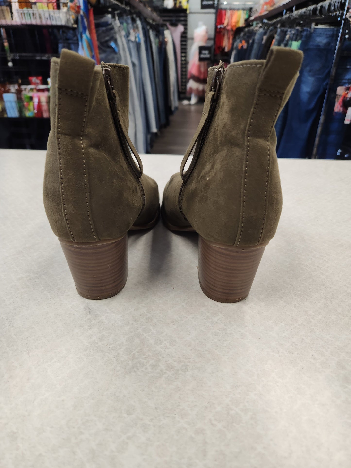 Green Boots Ankle Heels Old Navy, Size 7