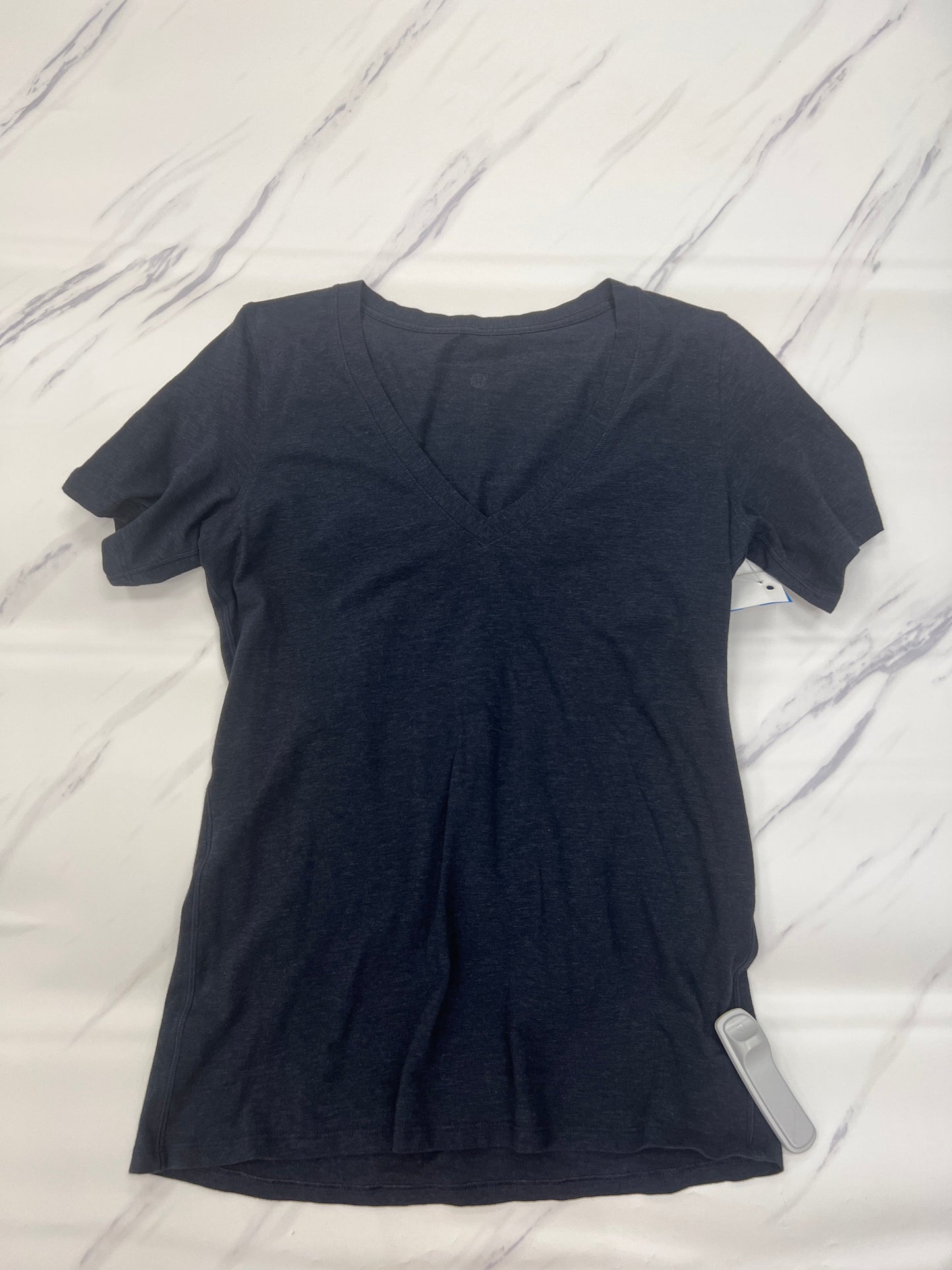 Athletic Top Short Sleeve By Lululemon  Size: 6