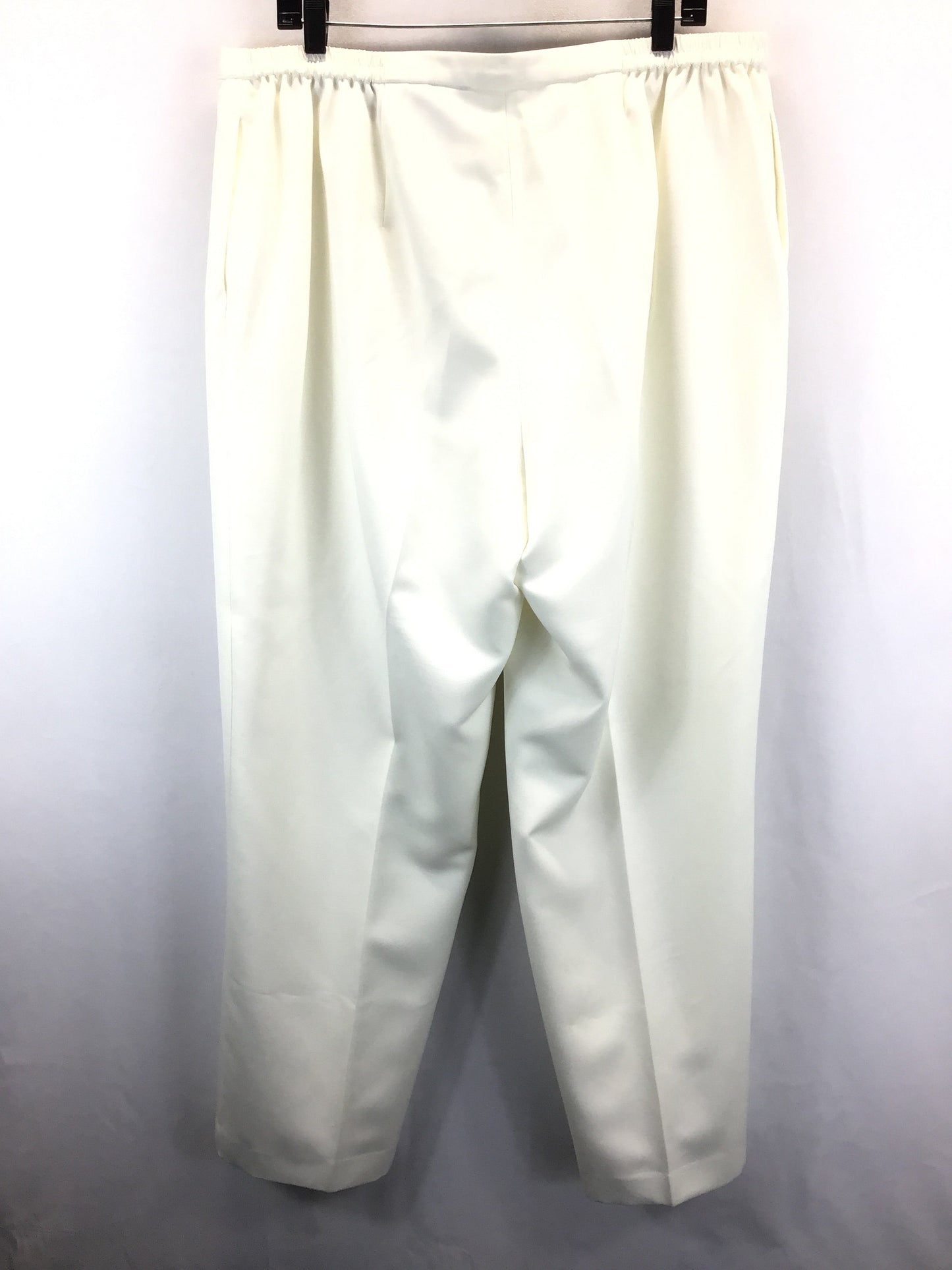 White Pants Dress Kasper, Size 18