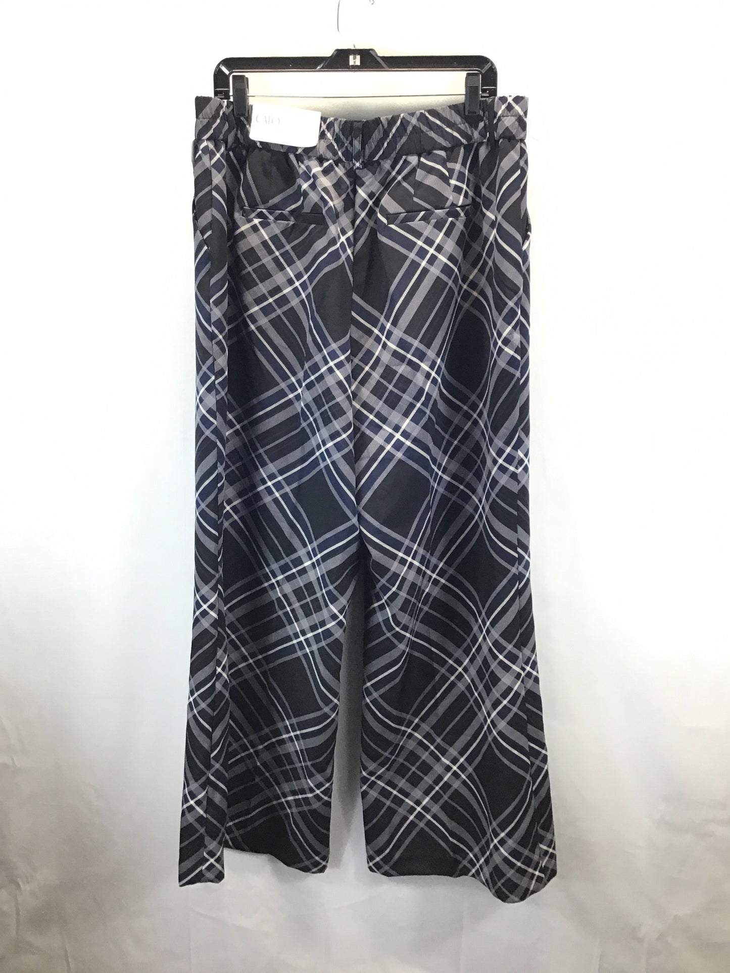 Pants Lounge By Cato In Plaid Pattern, Size: 16