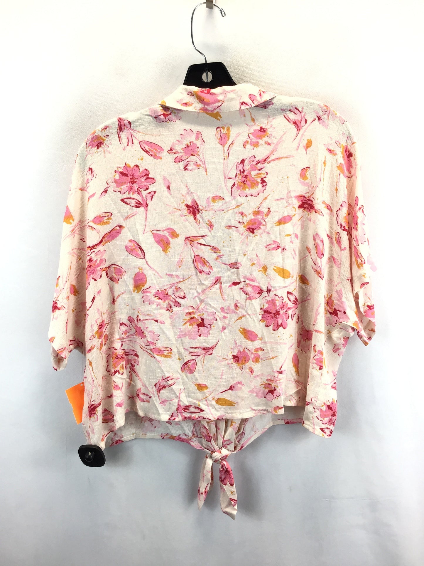 Top Short Sleeve By Lush In Floral Print, Size: M