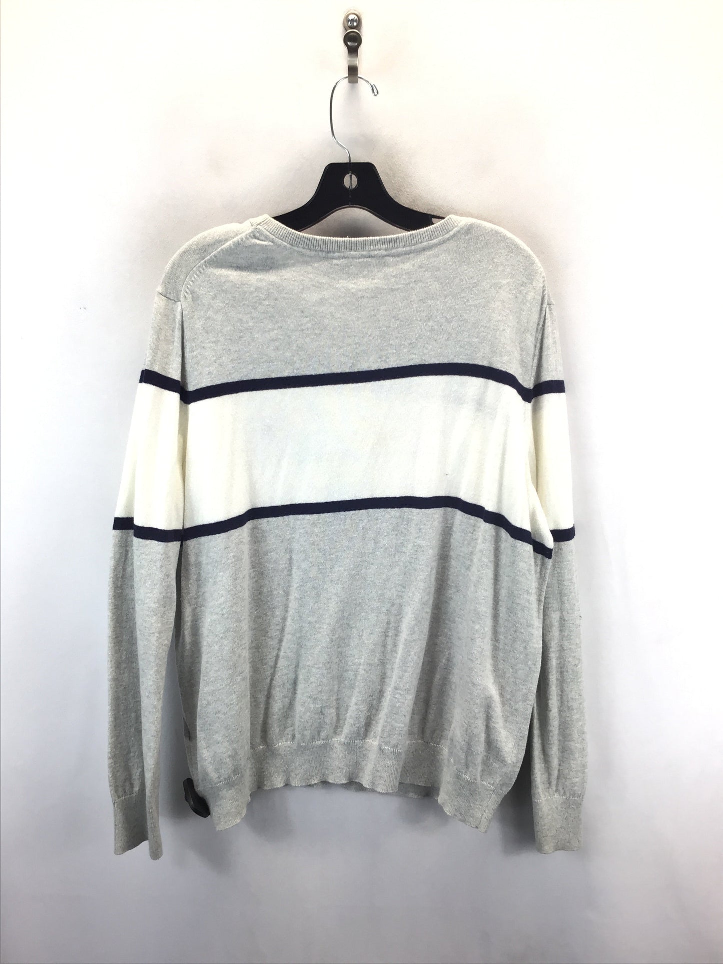 Sweater By Gap In Grey & Pink, Size: Xl