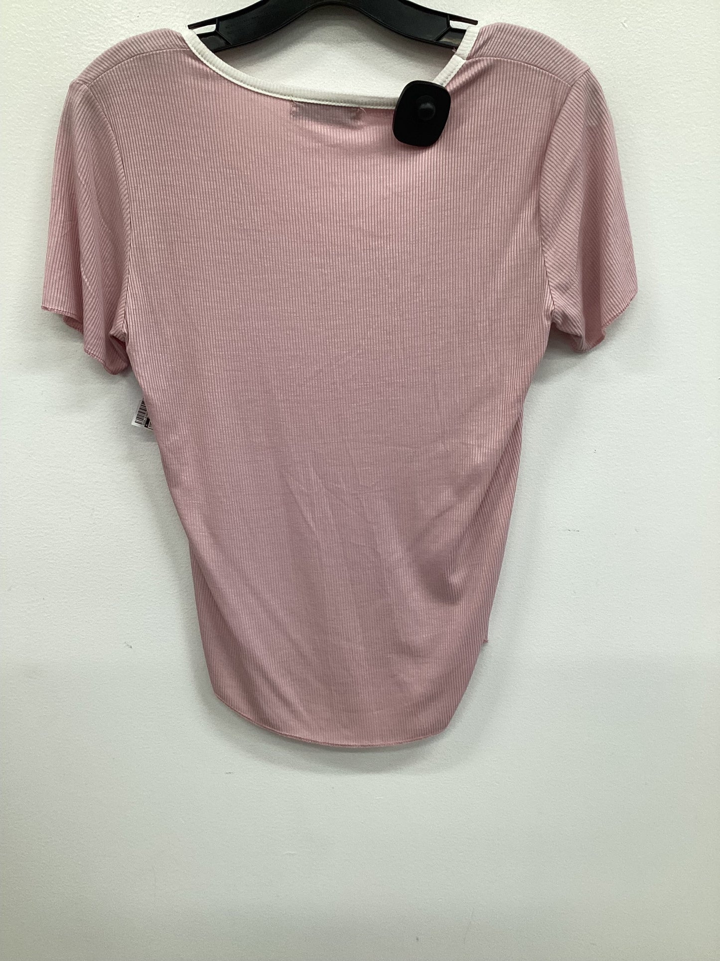 Top Short Sleeve By Clothes Mentor In Pink, Size: S