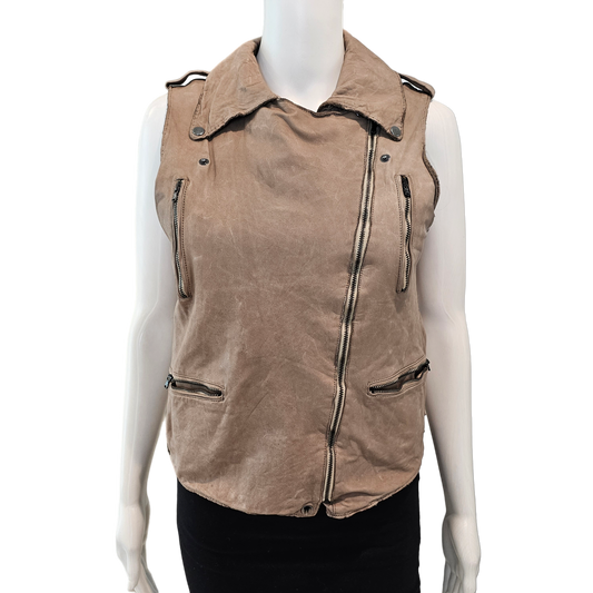 Vest Other By Clothes Mentor  Size: M