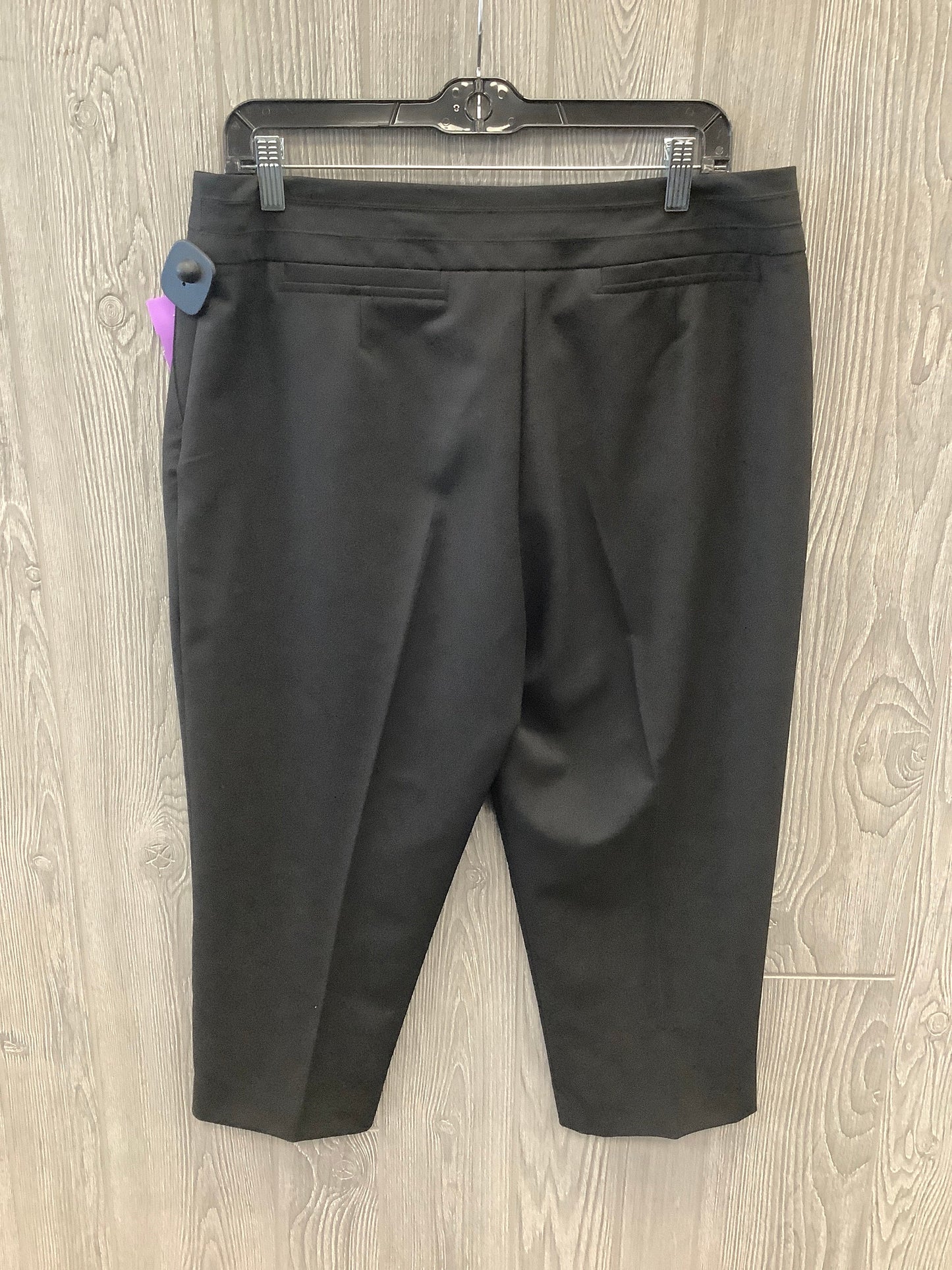 Capris By Worthington In Black, Size: 12