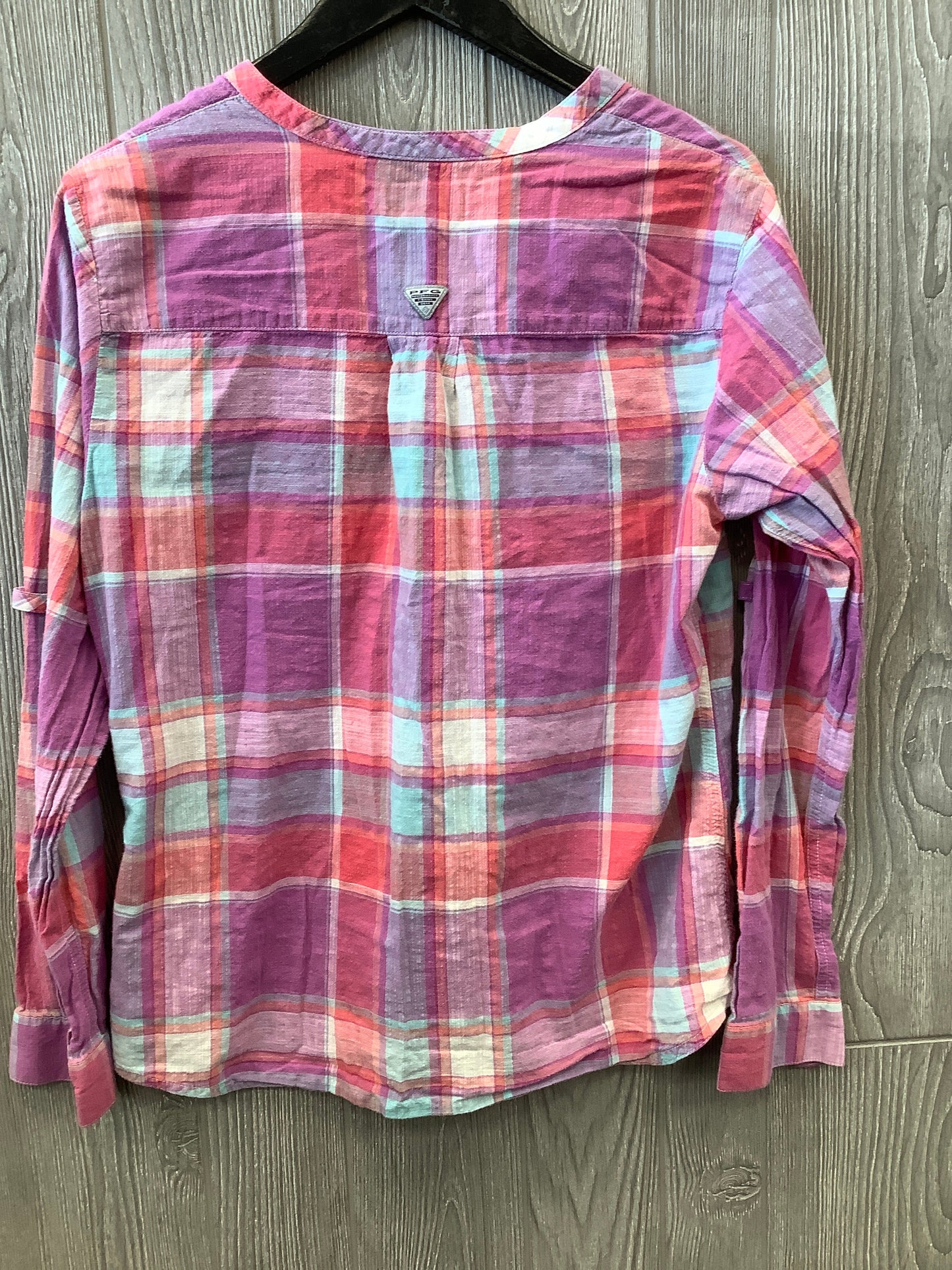 Top Long Sleeve By Columbia In Pink, Size: L