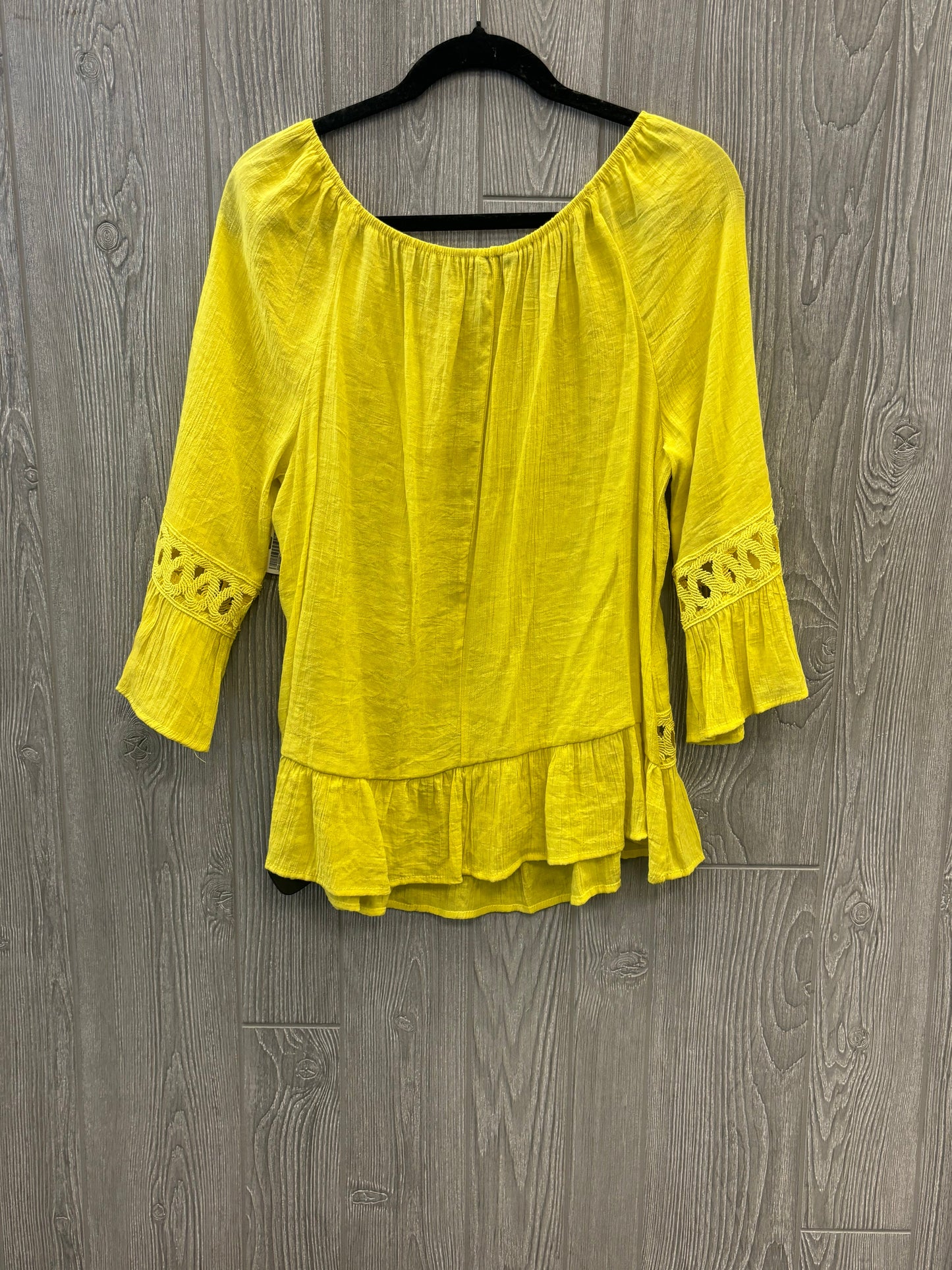 Yellow Blouse 3/4 Sleeve Unique Spectrum, Size Xl