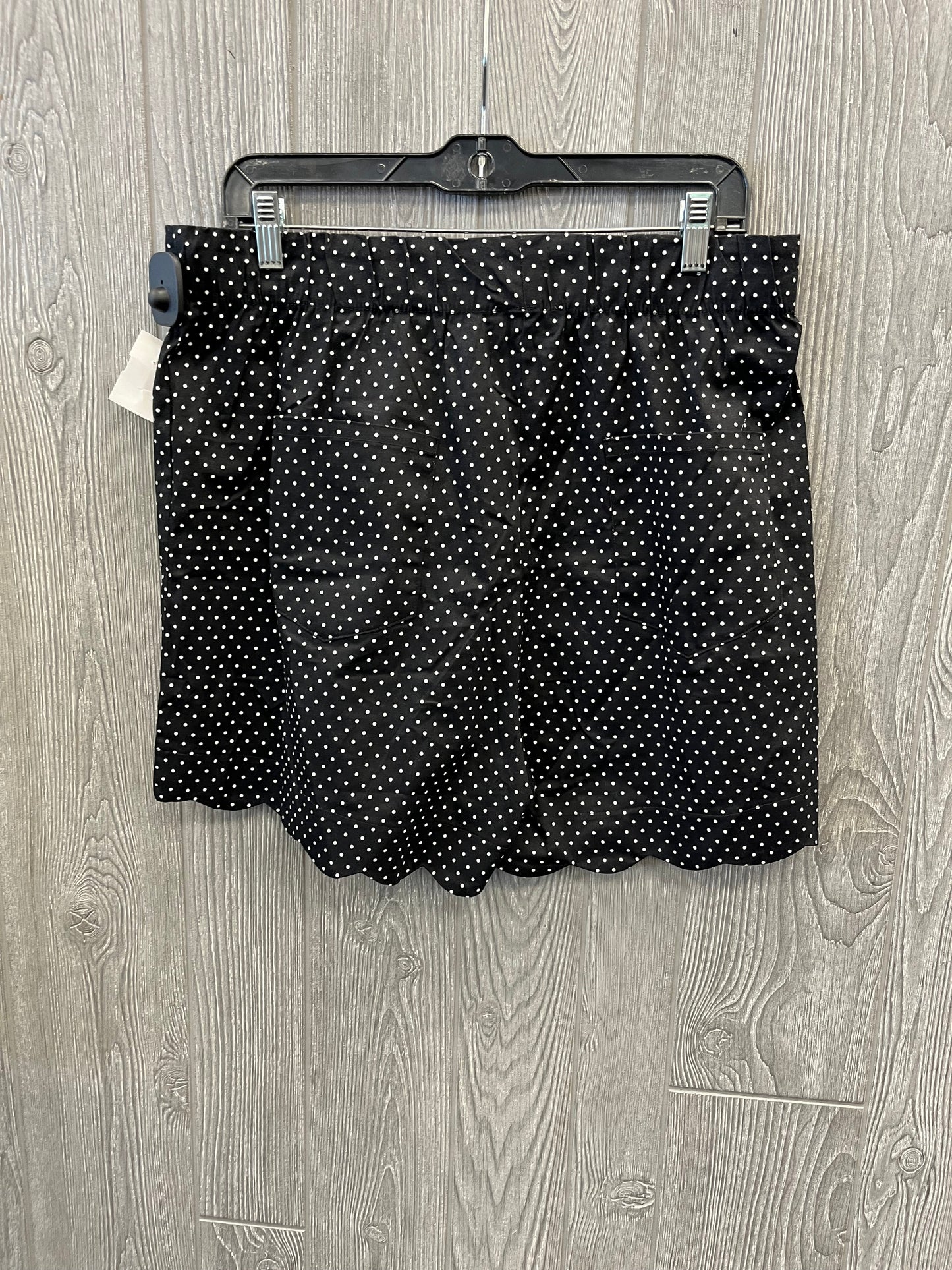 Shorts By Andree By Unit In Black, Size: 20