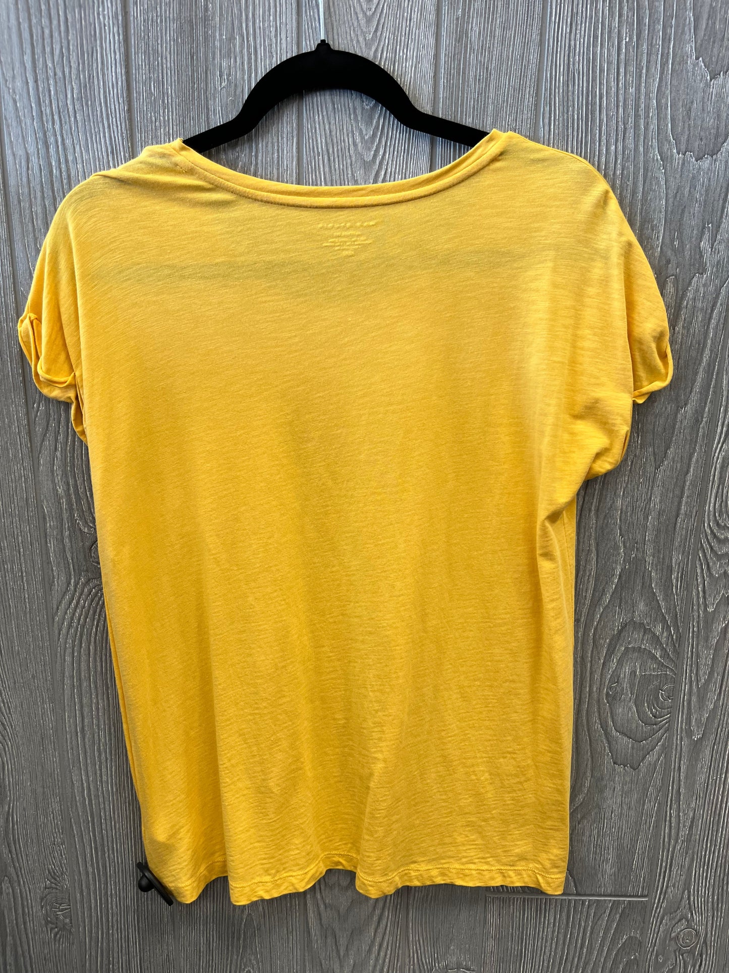 Top Short Sleeve By Max Studio In Yellow, Size: M