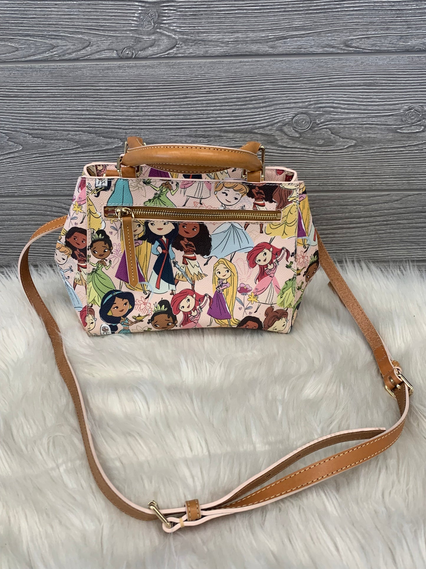 Crossbody Designer By Dooney And Bourke, Size: Medium