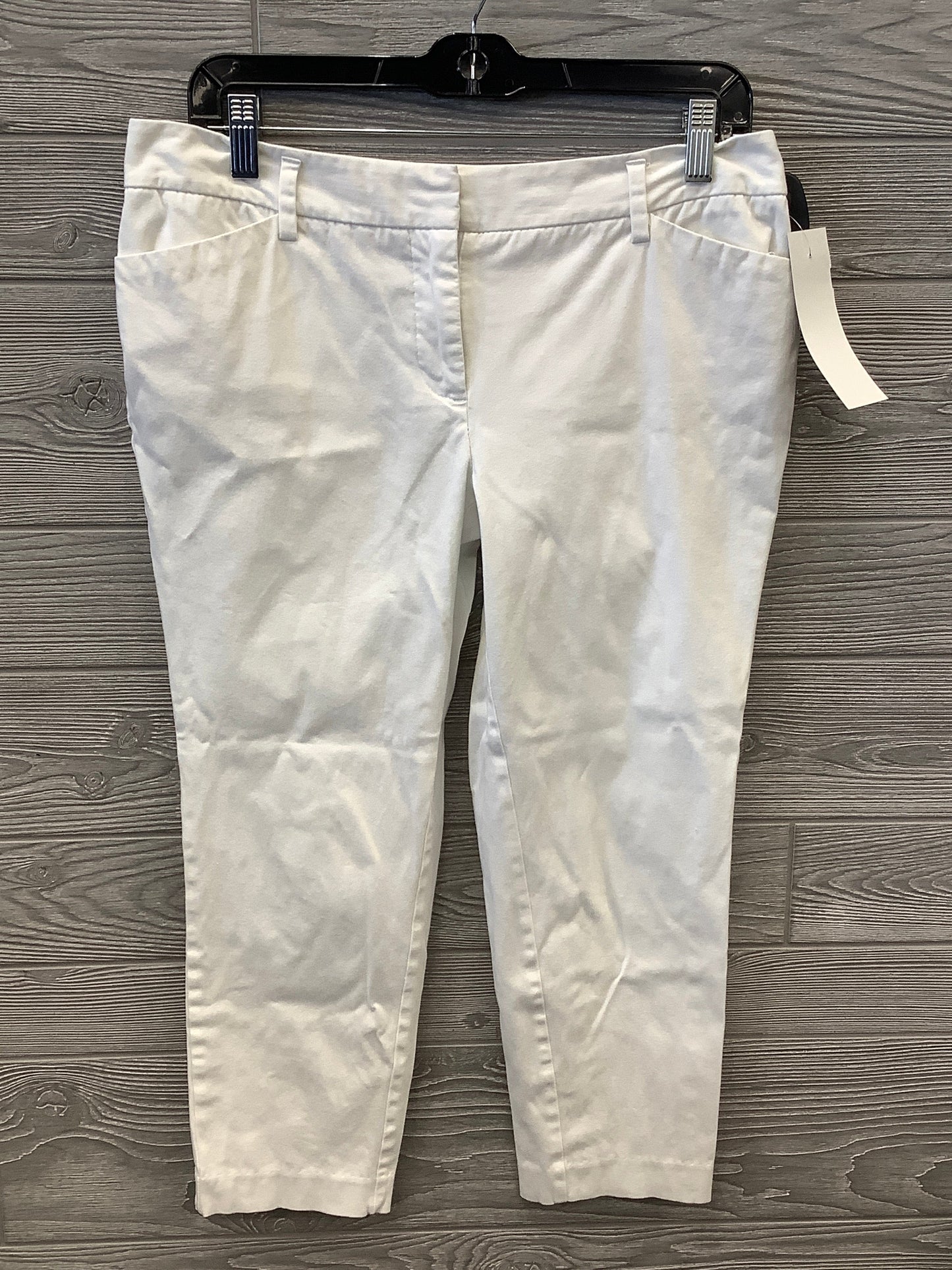 Capris By Worthington In White, Size: 6petite