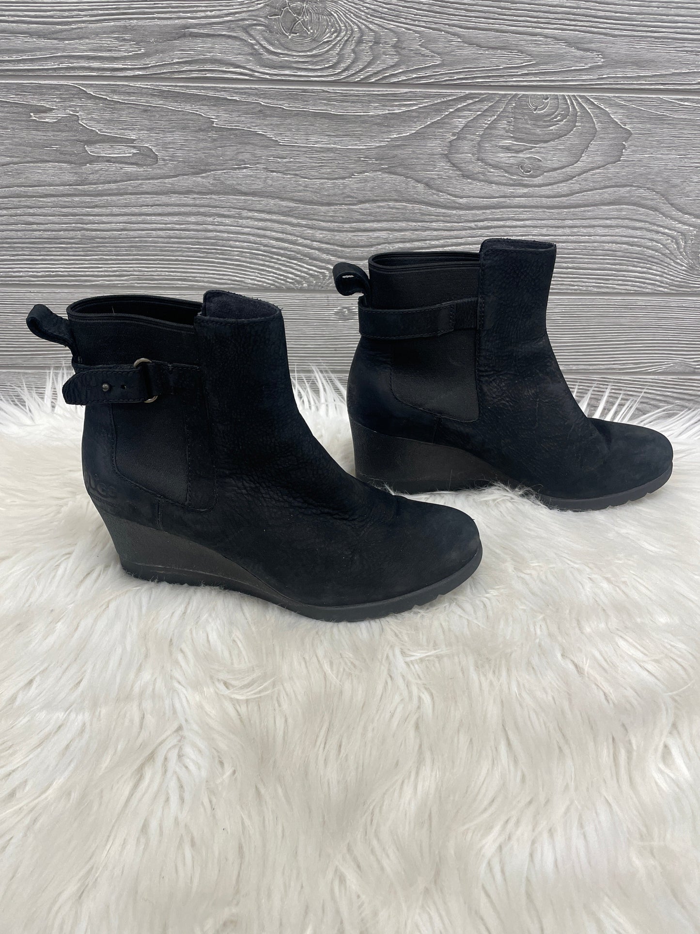 Boots Ankle Heels By Ugg In Black, Size: 8