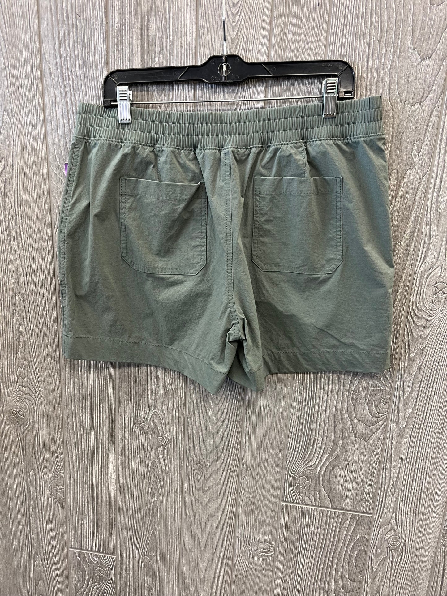 Shorts By Eddie Bauer In Green, Size: 14