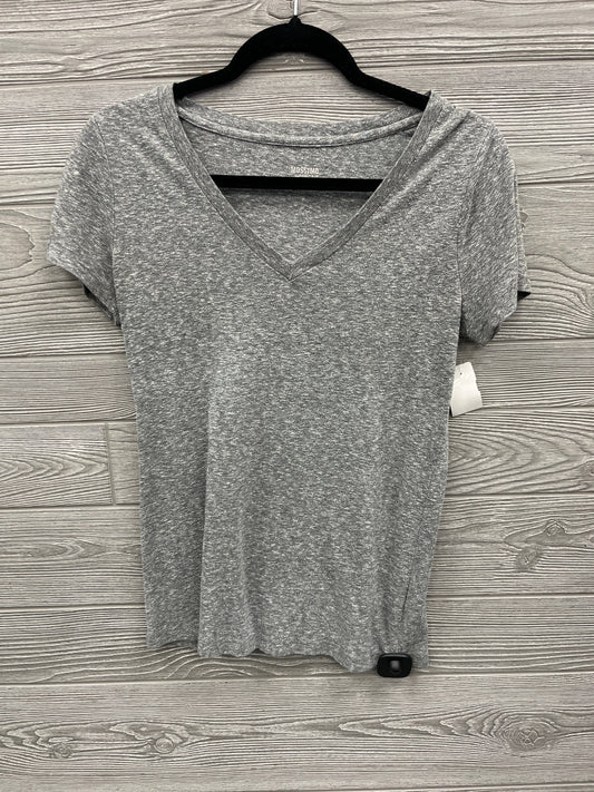 Top Short Sleeve By Mossimo In Grey, Size: M