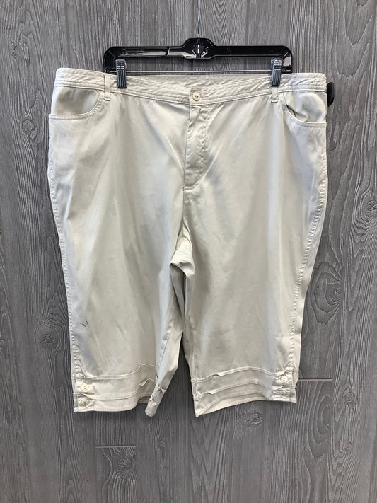 Capris By Cj Banks In Cream, Size: 20