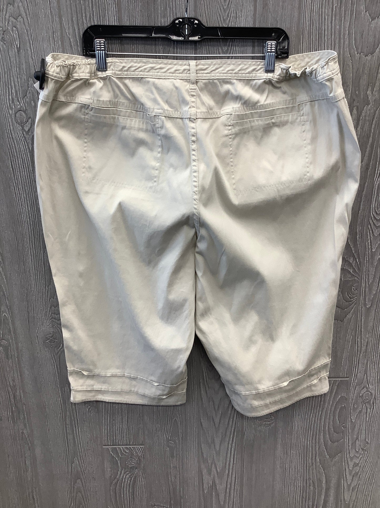 Capris By Cj Banks In Cream, Size: 20