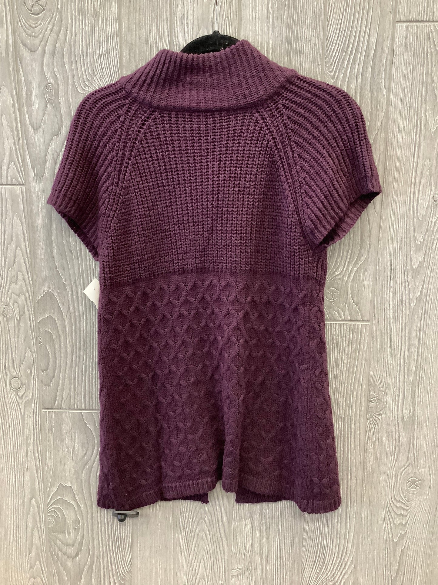 Sweater Short Sleeve By Faded Glory In Purple, Size: S