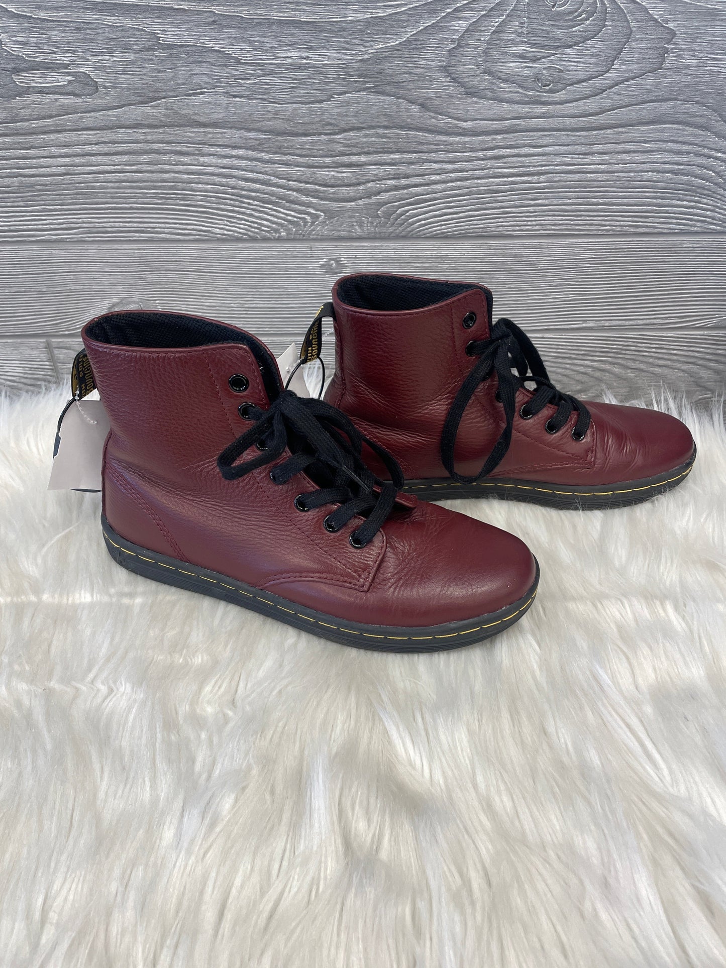 Boots Ankle Flats By Dr Martens In Red, Size: 7