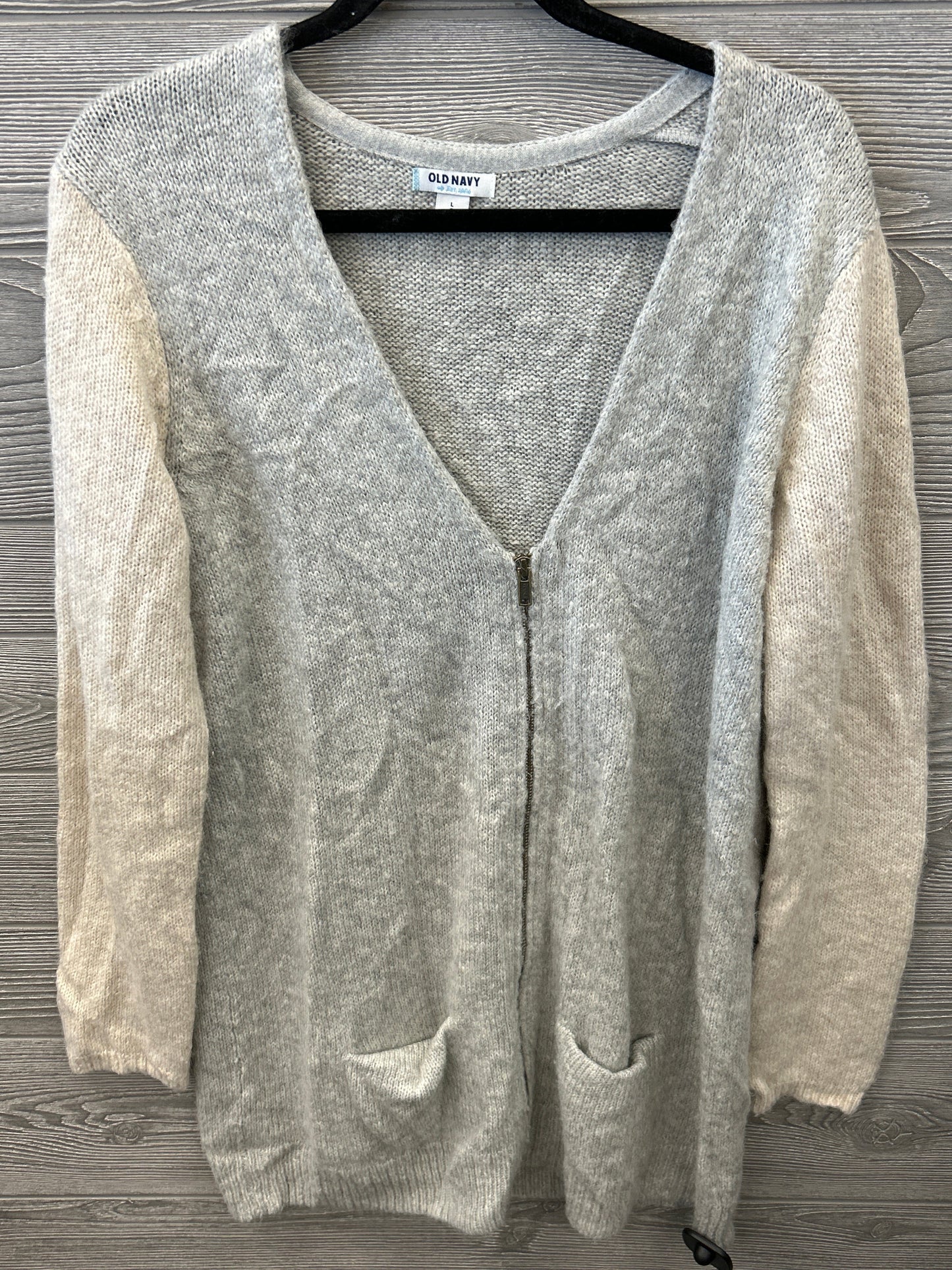 Sweater By Old Navy In Grey, Size: L