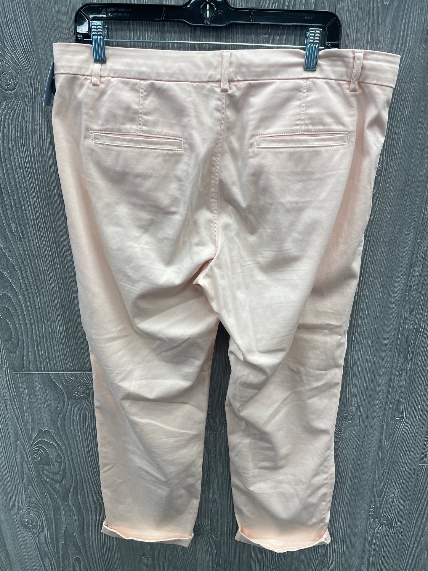 Pants Cropped By Banana Republic In Peach, Size: 12