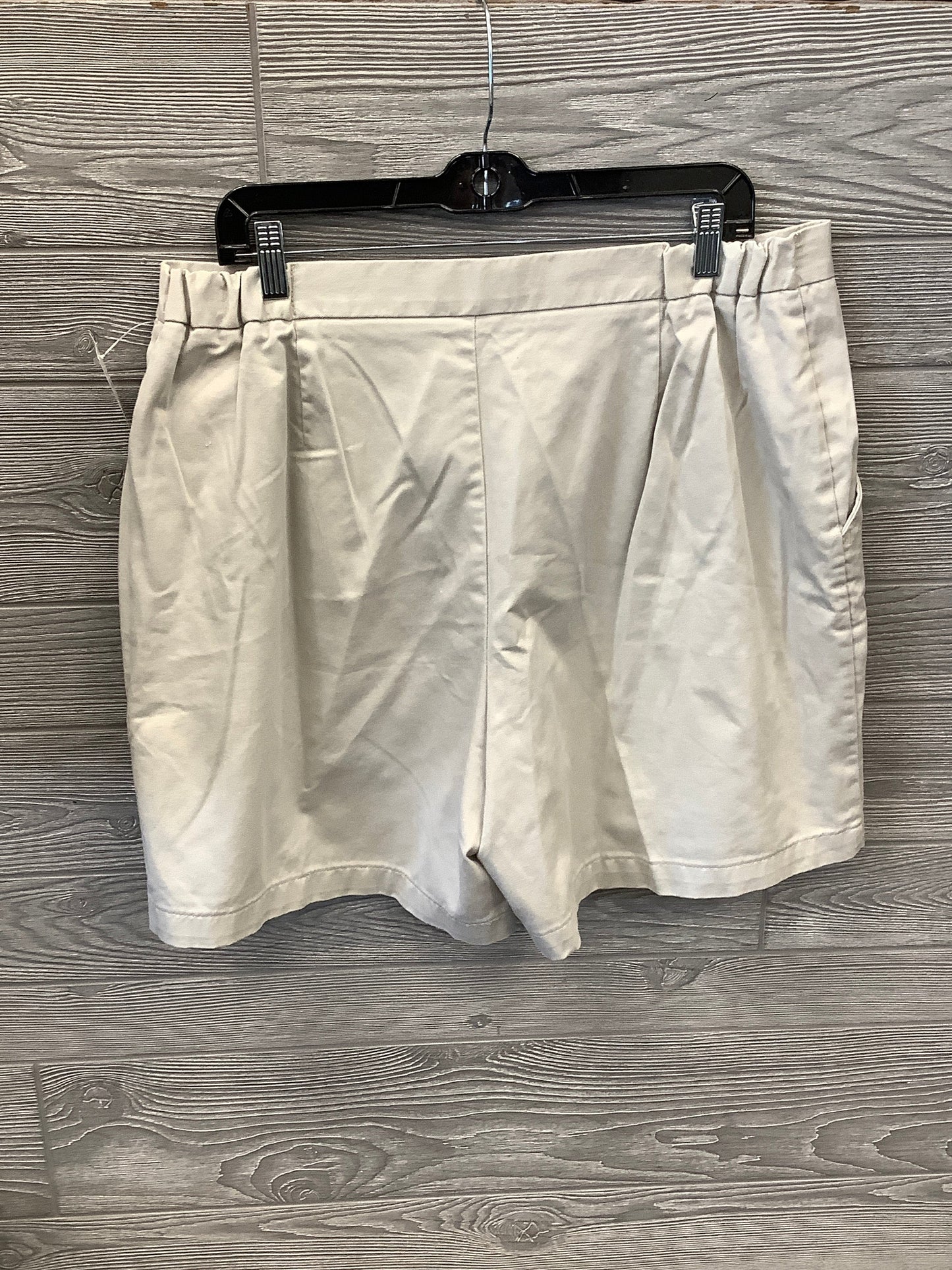 Shorts By Lee In Grey, Size: 18