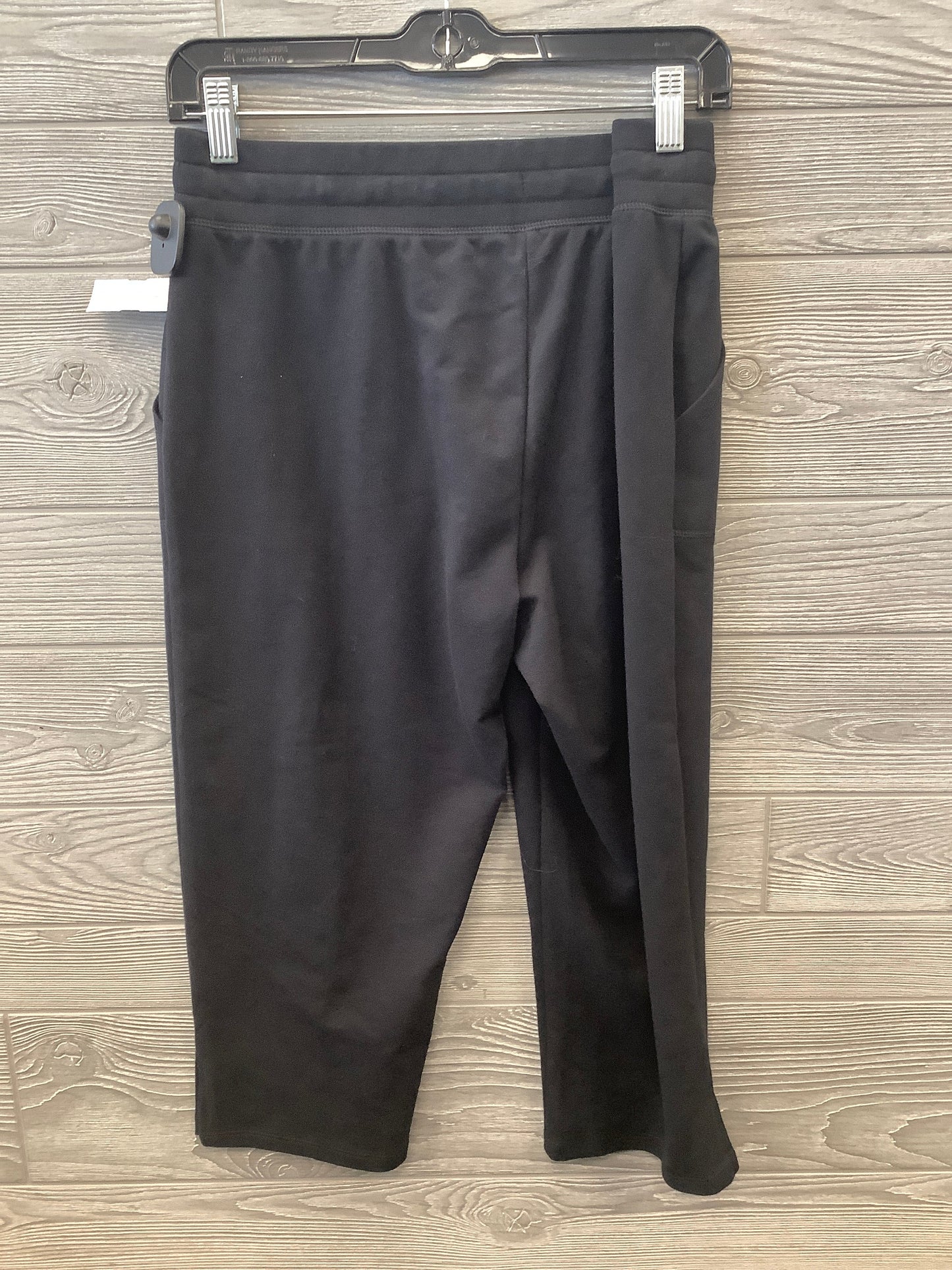 Capris By St Johns Bay In Black, Size: 8