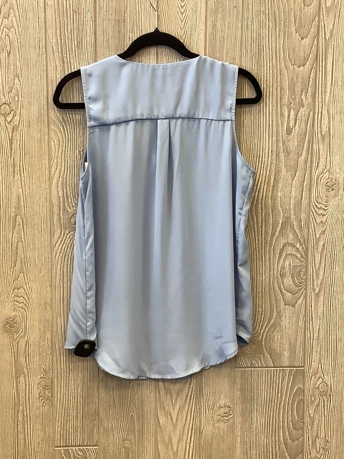 Top Sleeveless By Maurices In Blue, Size: M