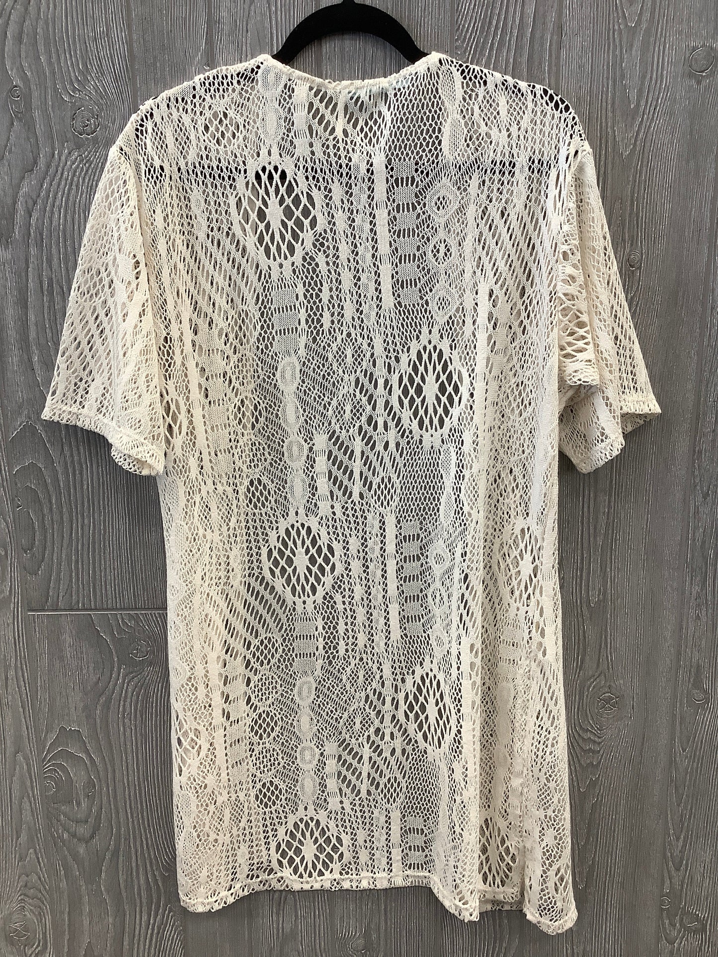 Kimono By Maurices In Cream, Size: M