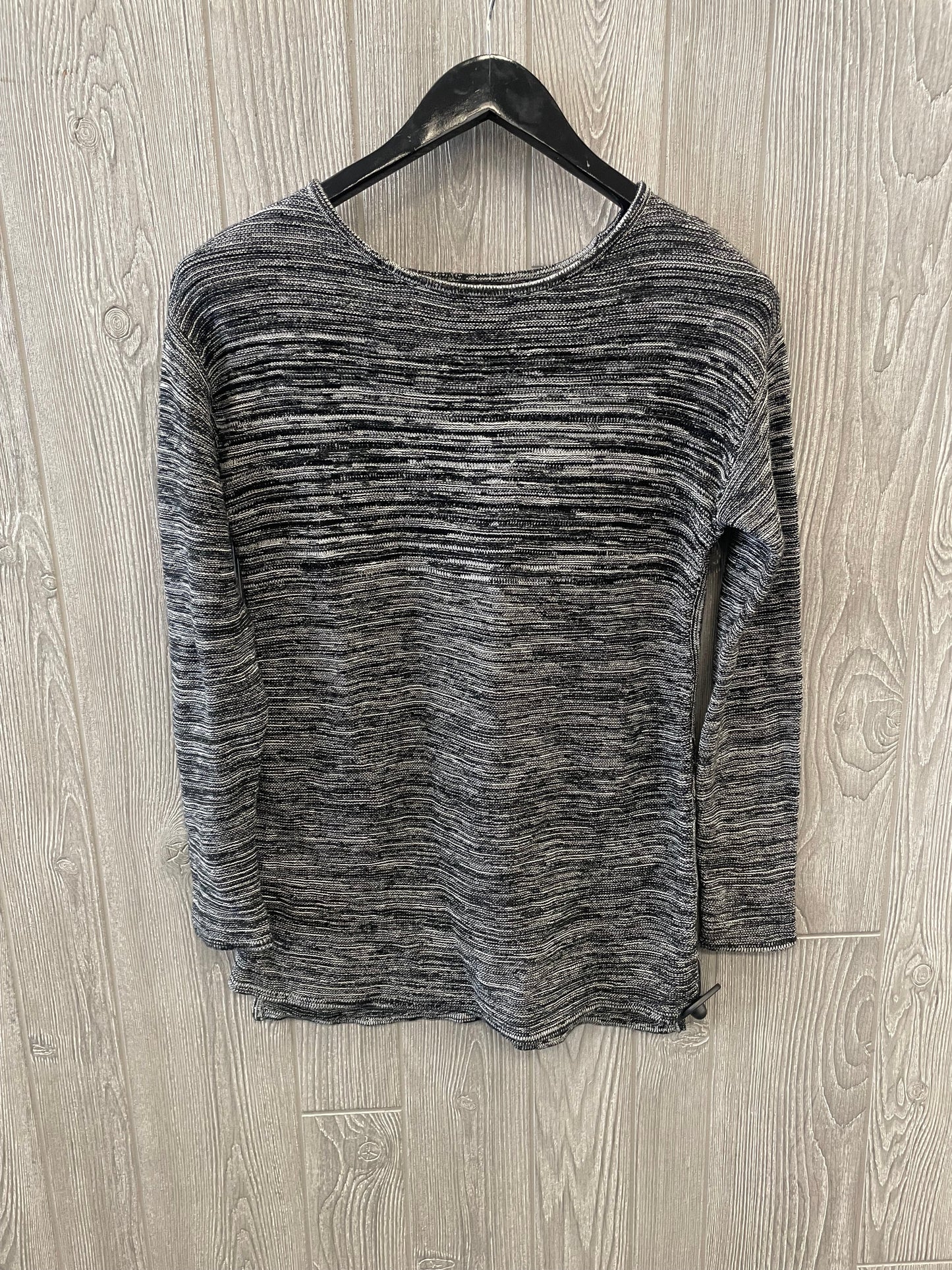 Top Long Sleeve By Ellen Tracy  Size: M