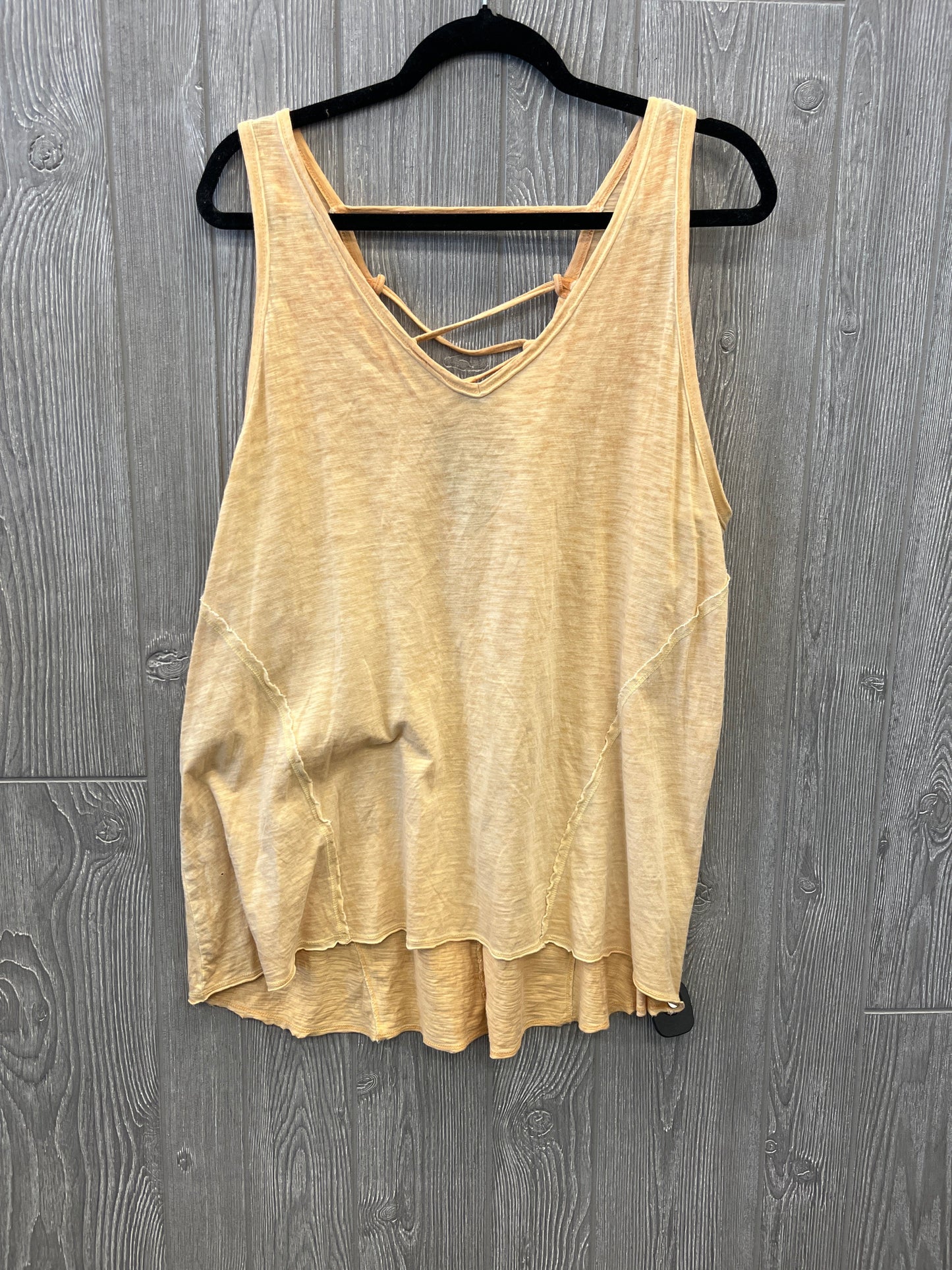 Top Sleeveless By Maurices In Yellow, Size: Xxl