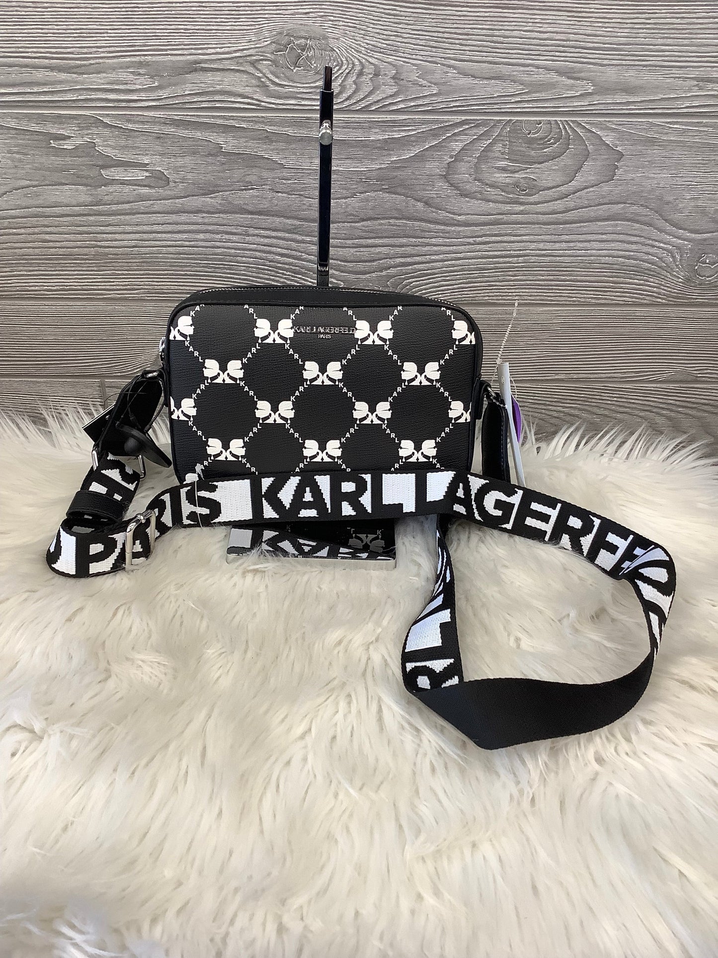 Crossbody Designer By Karl Lagerfeld  Size: Small