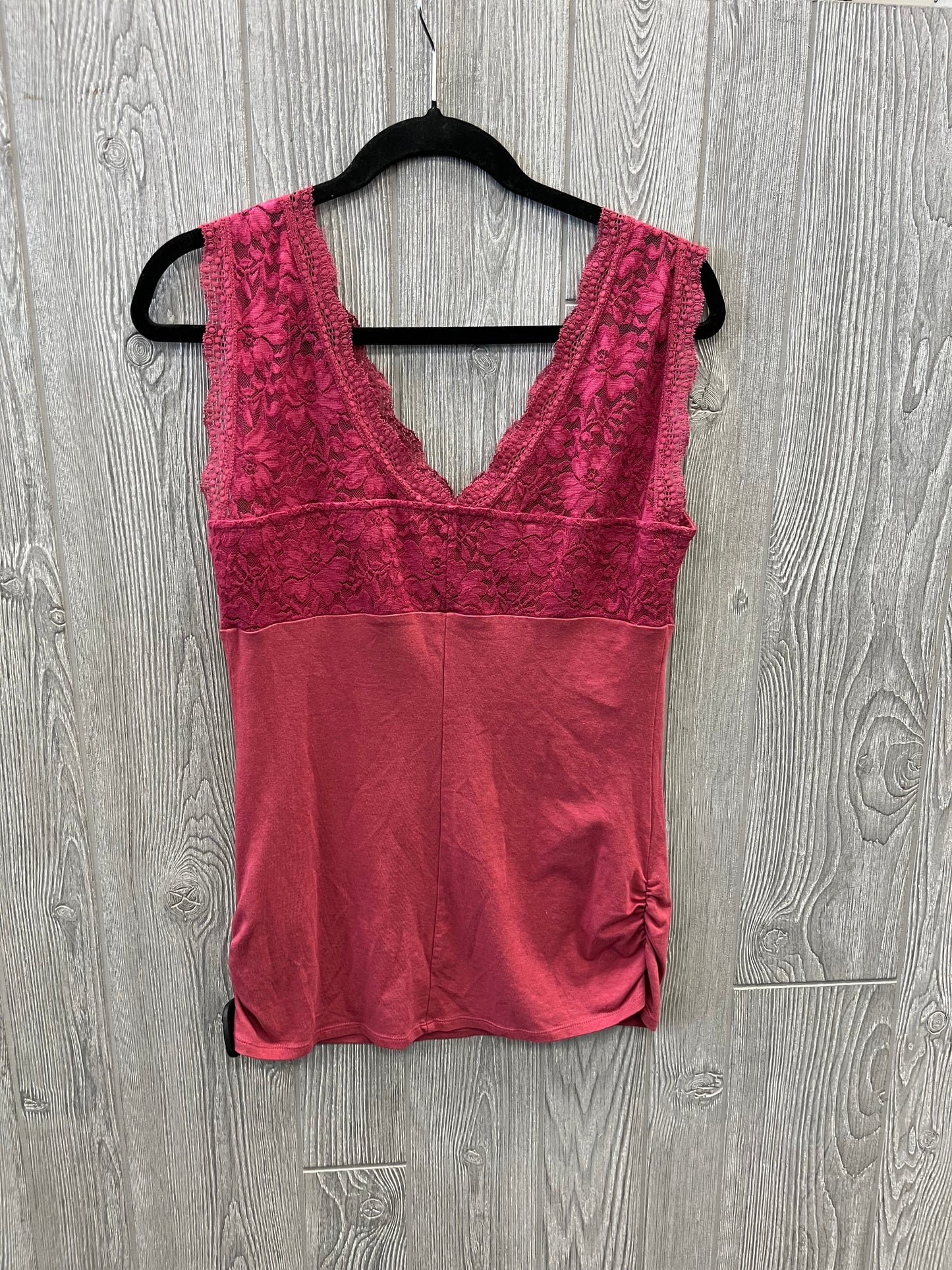 Red Top Sleeveless Maurices, Size M