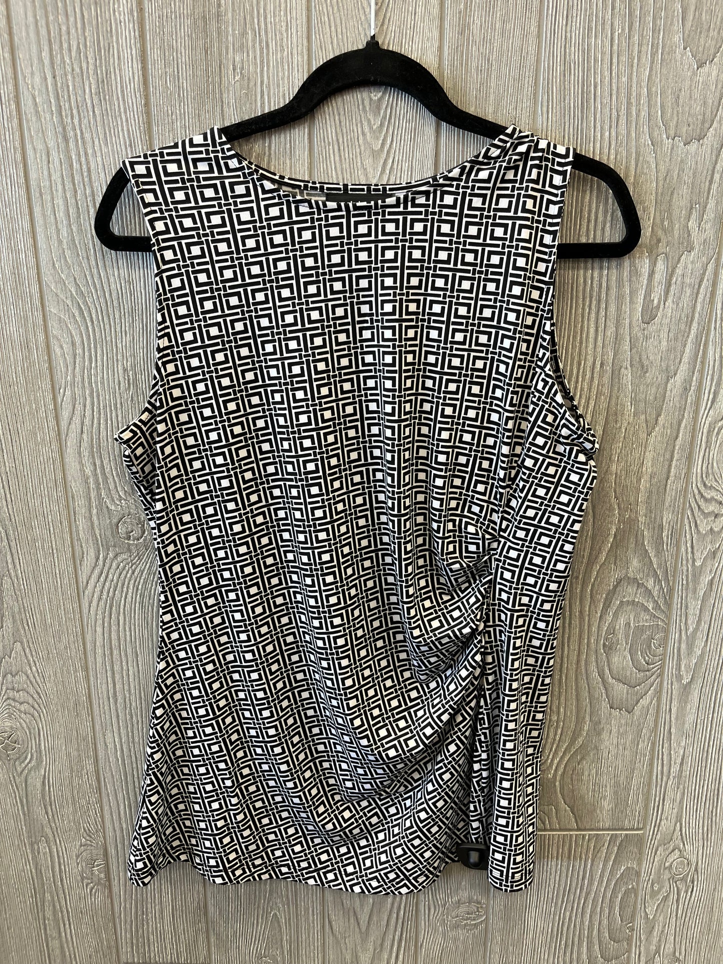 Black & White Top Sleeveless Liz Claiborne, Size M