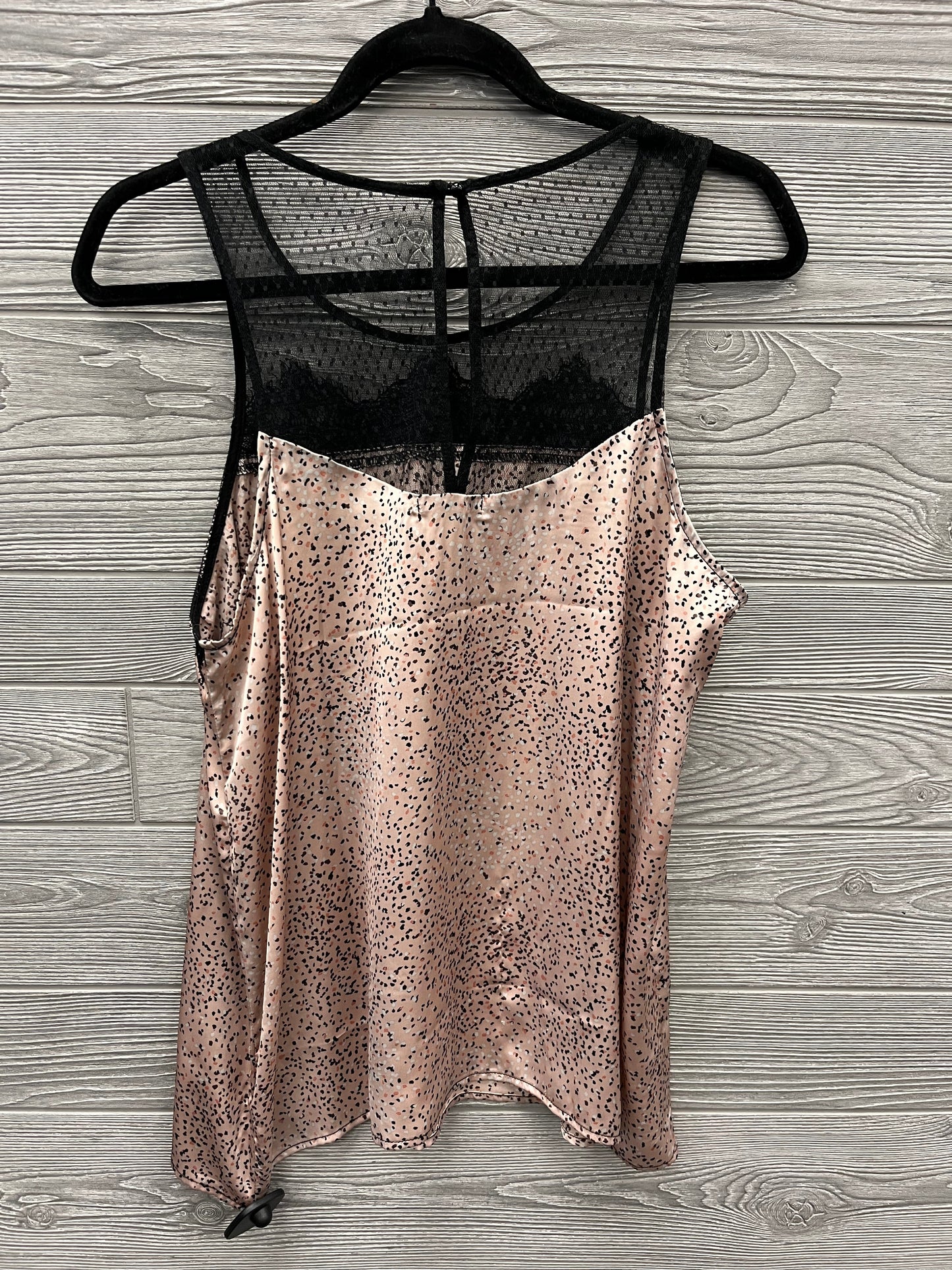 Top Sleeveless By Maurices In Pink, Size: L